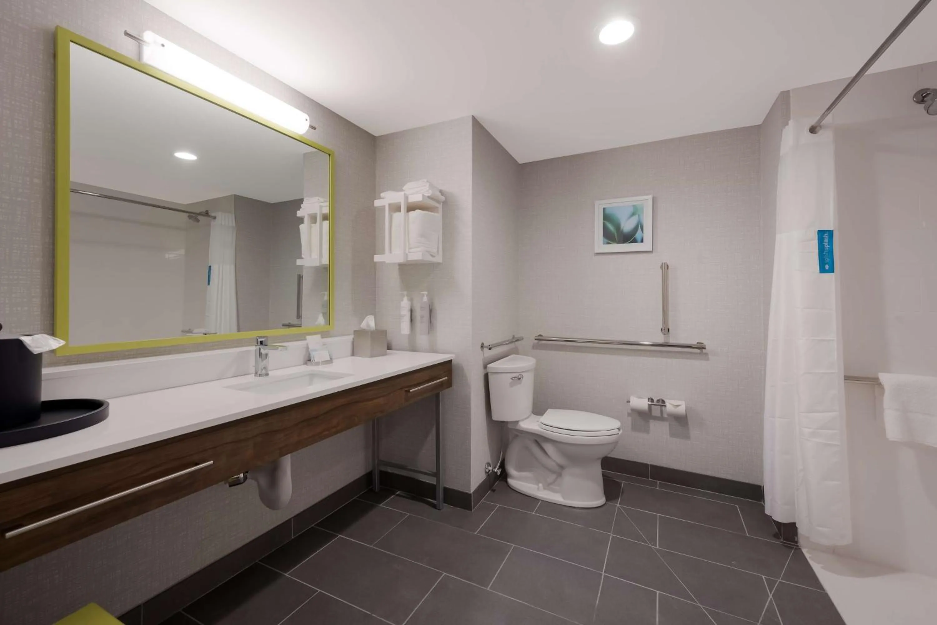 Bathroom in Hampton Inn by Hilton Detroit Southfield