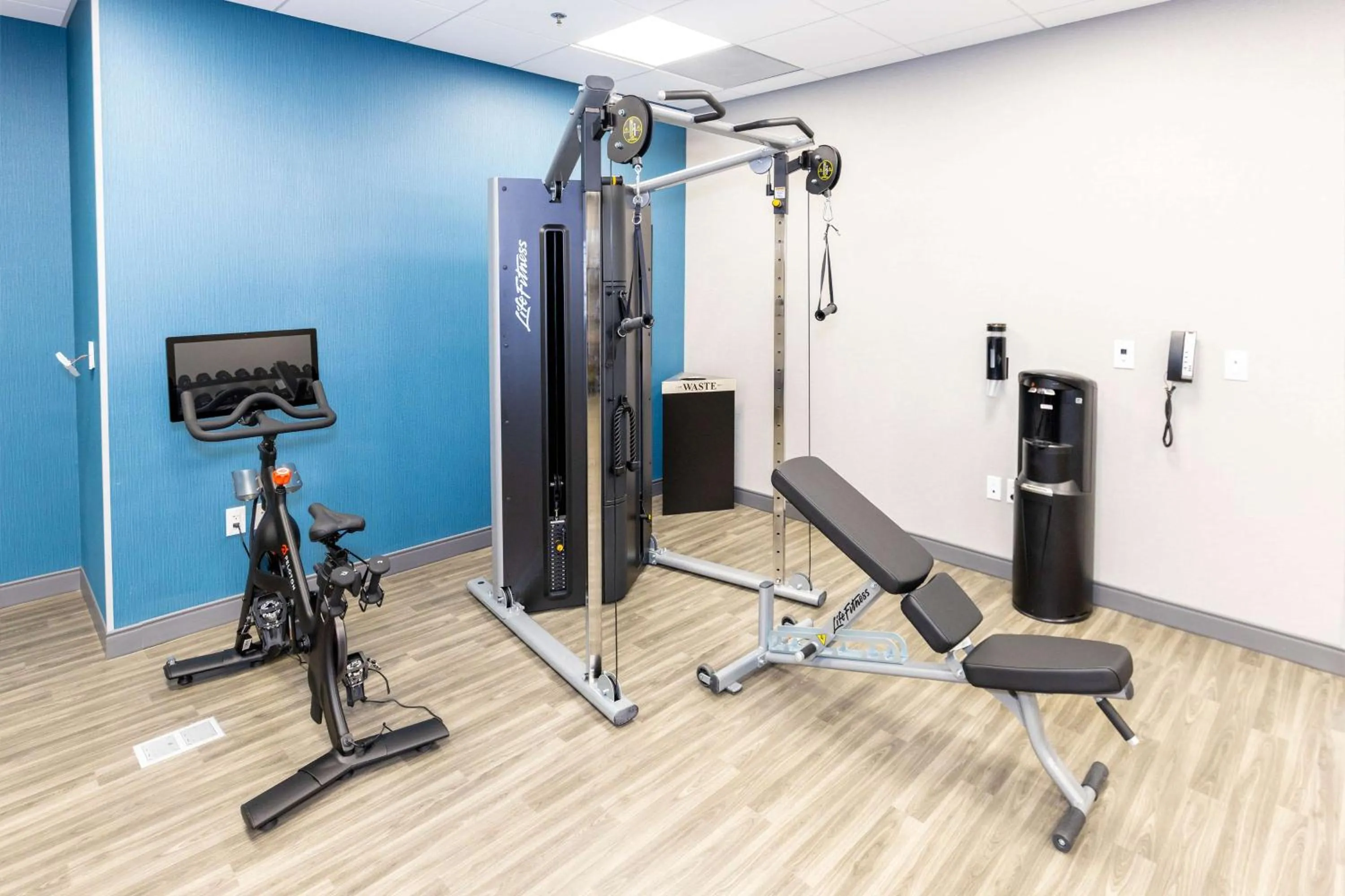 Fitness centre/facilities in Hampton Inn Selma, Ca
