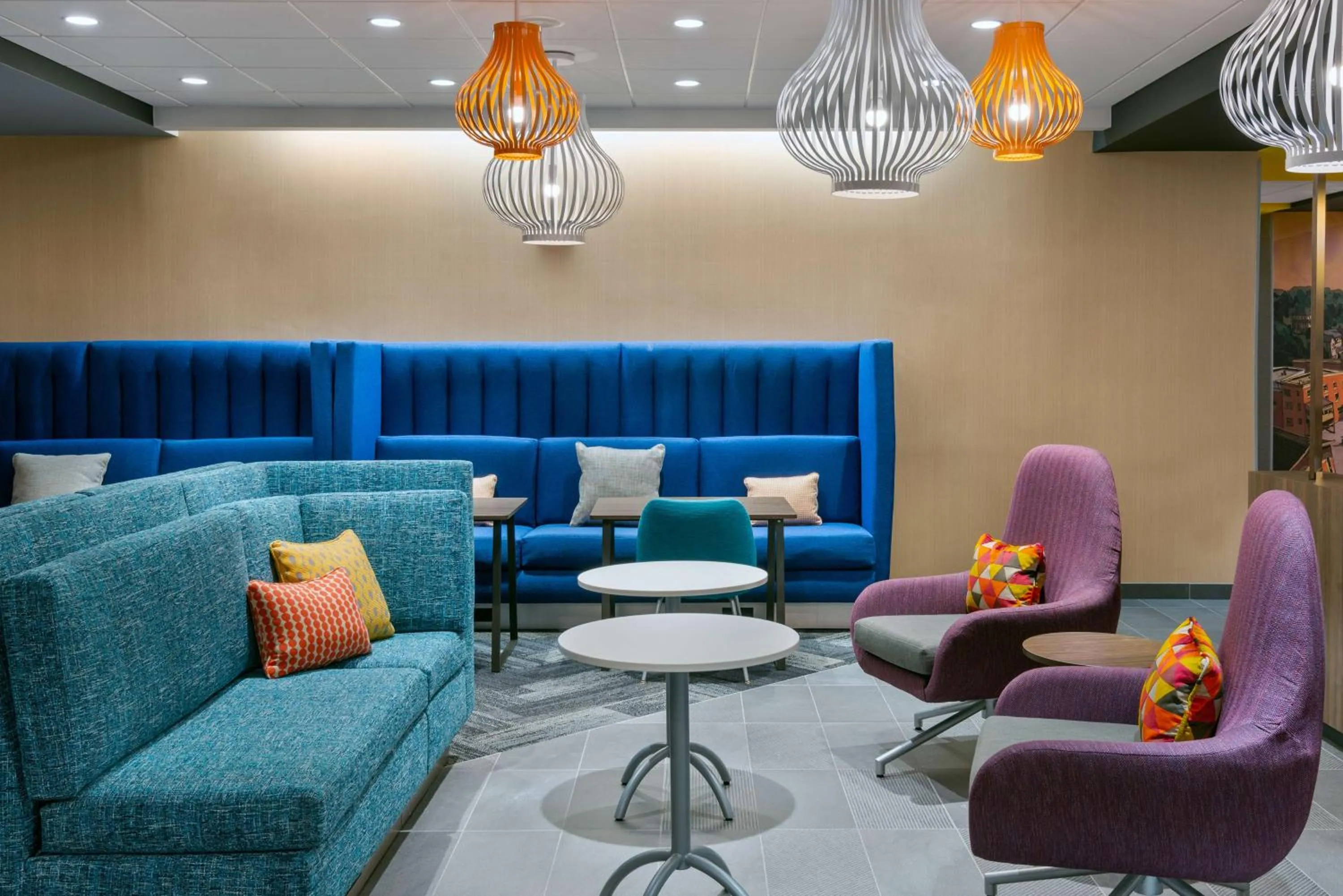 Lobby or reception in Tru By Hilton Wilmington