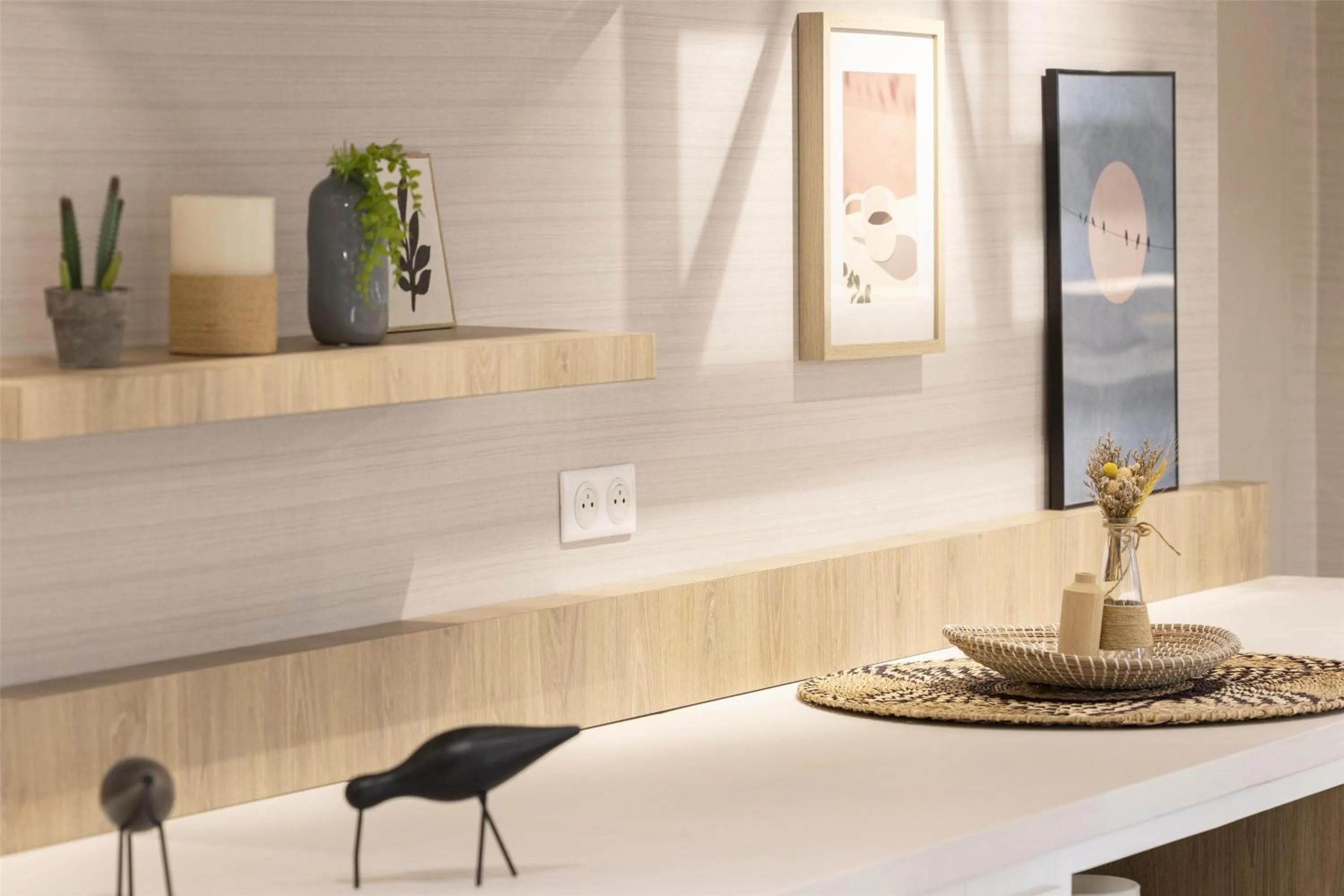 Lounge or bar in Hilton Garden Inn Paris La Villette