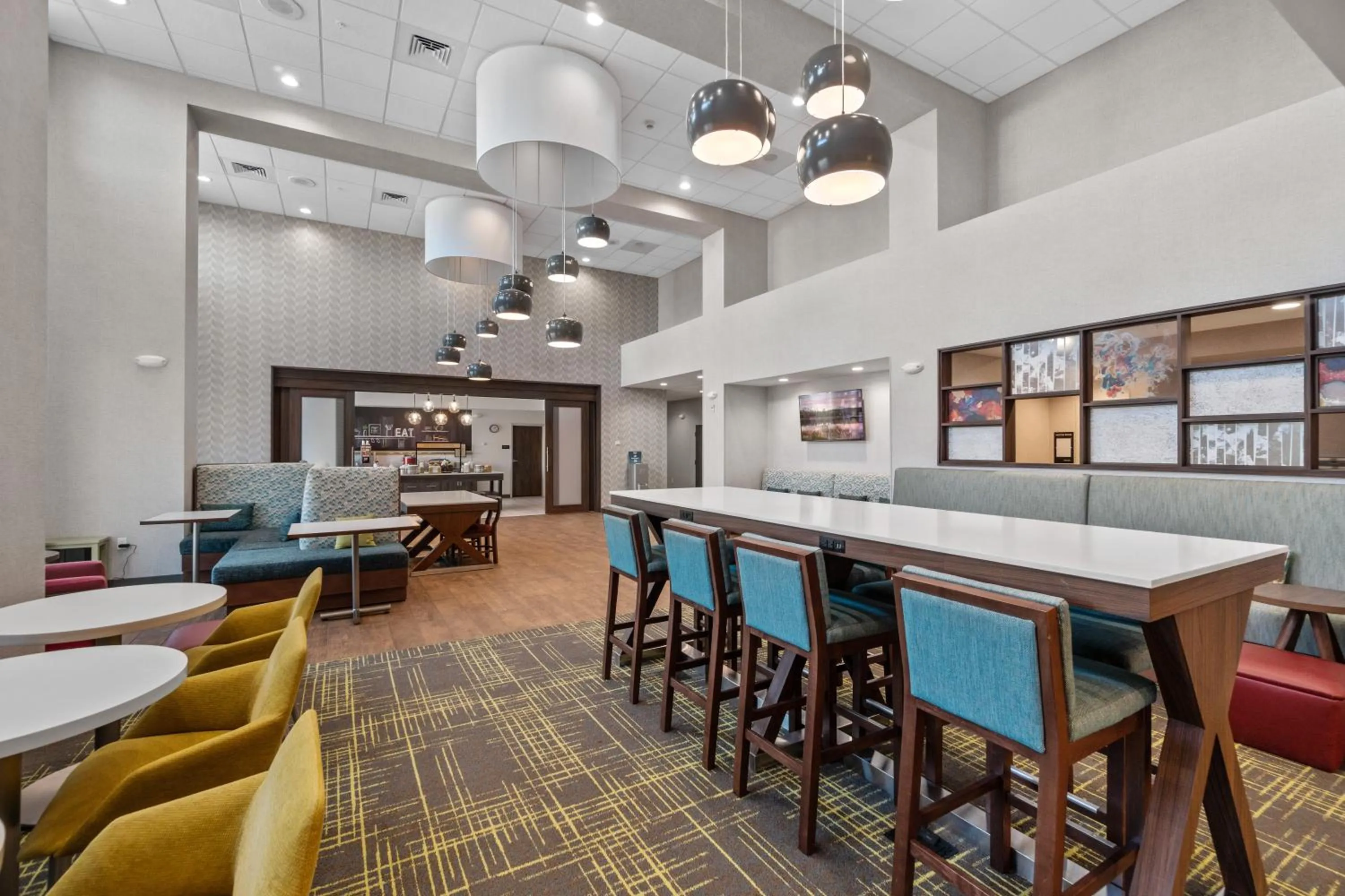 Lobby or reception in Hampton Inn Redmond Bend Airport
