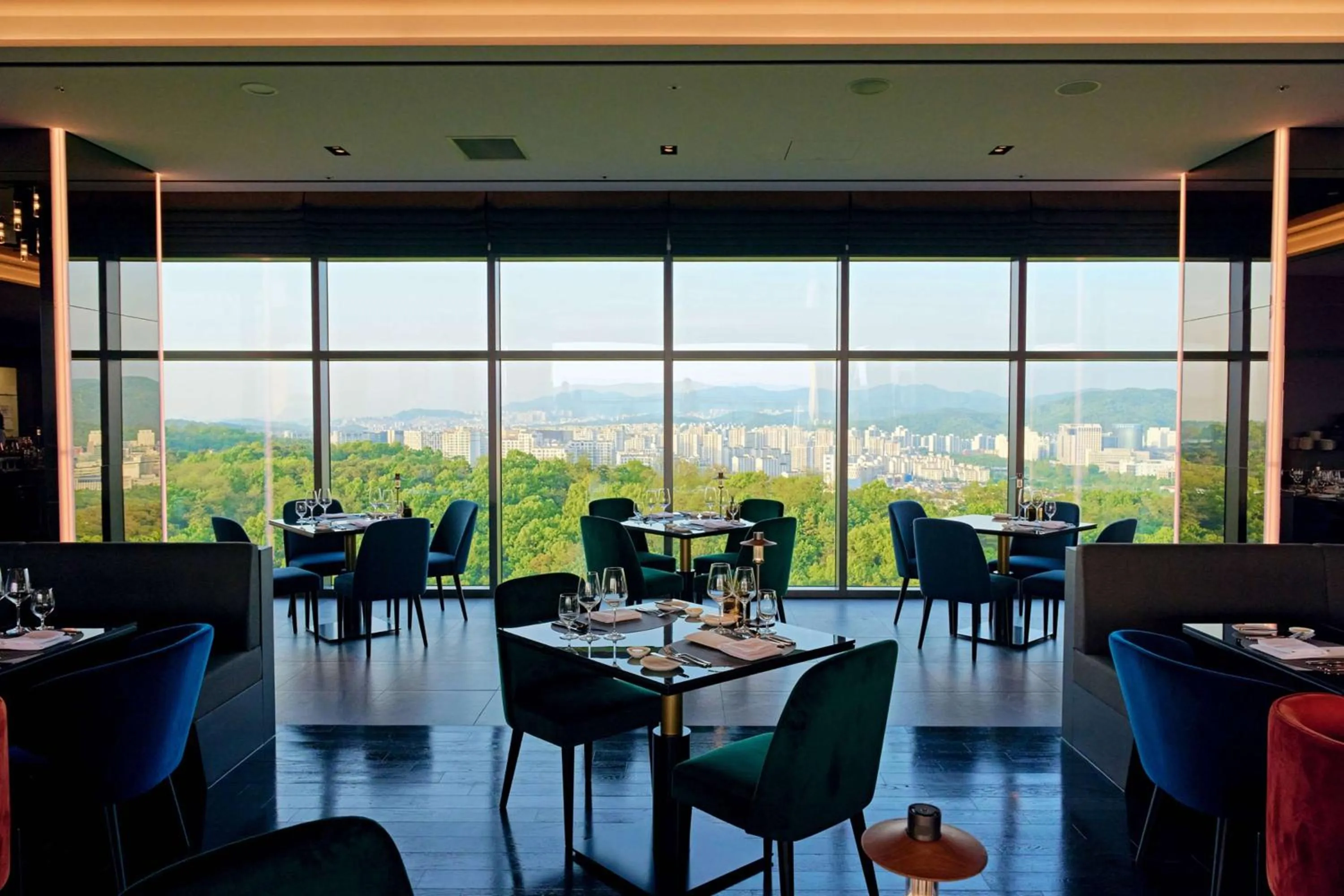Restaurant/places to eat in DoubleTree By Hilton Seoul Pangyo