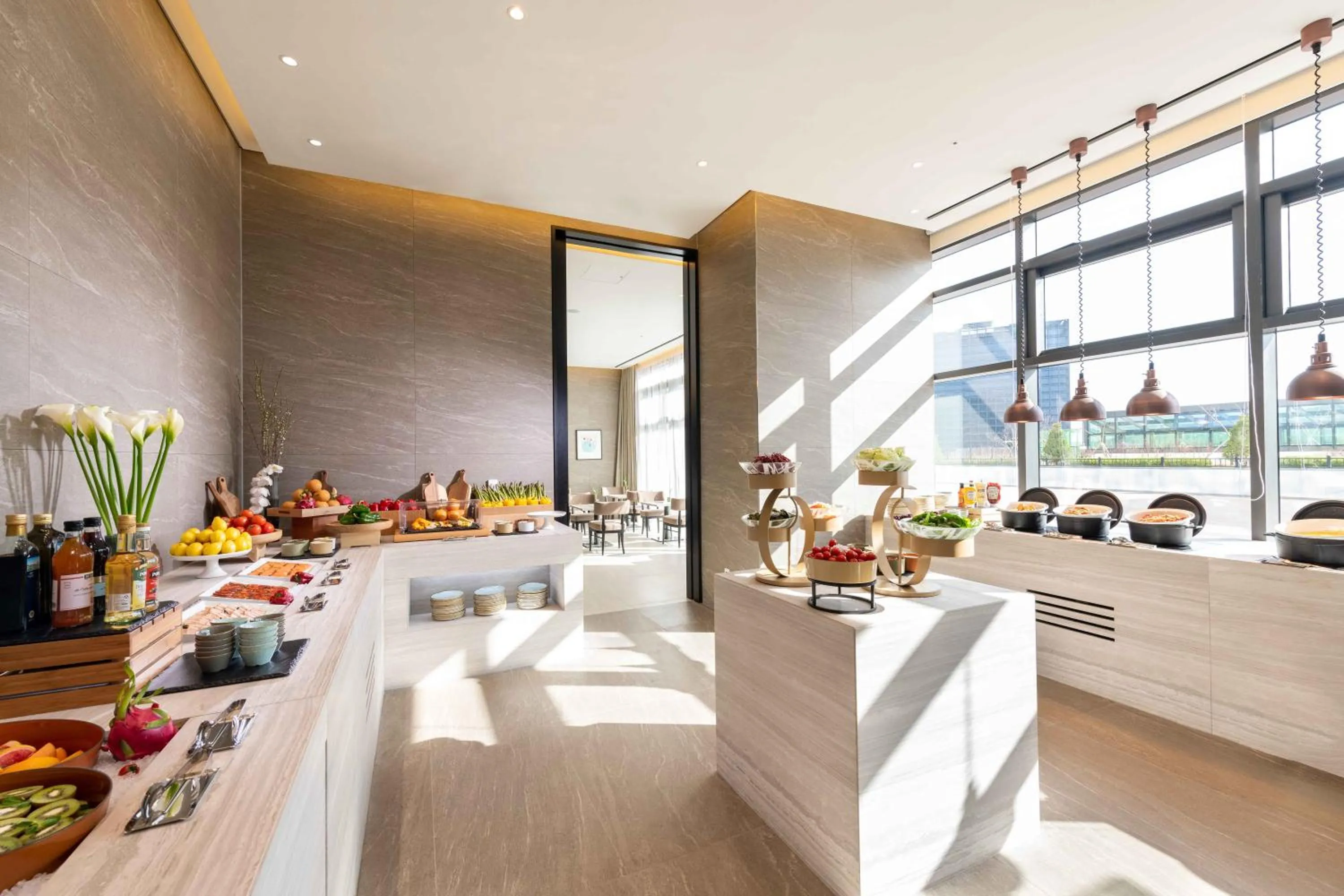 Food and drinks in DoubleTree By Hilton Seoul Pangyo