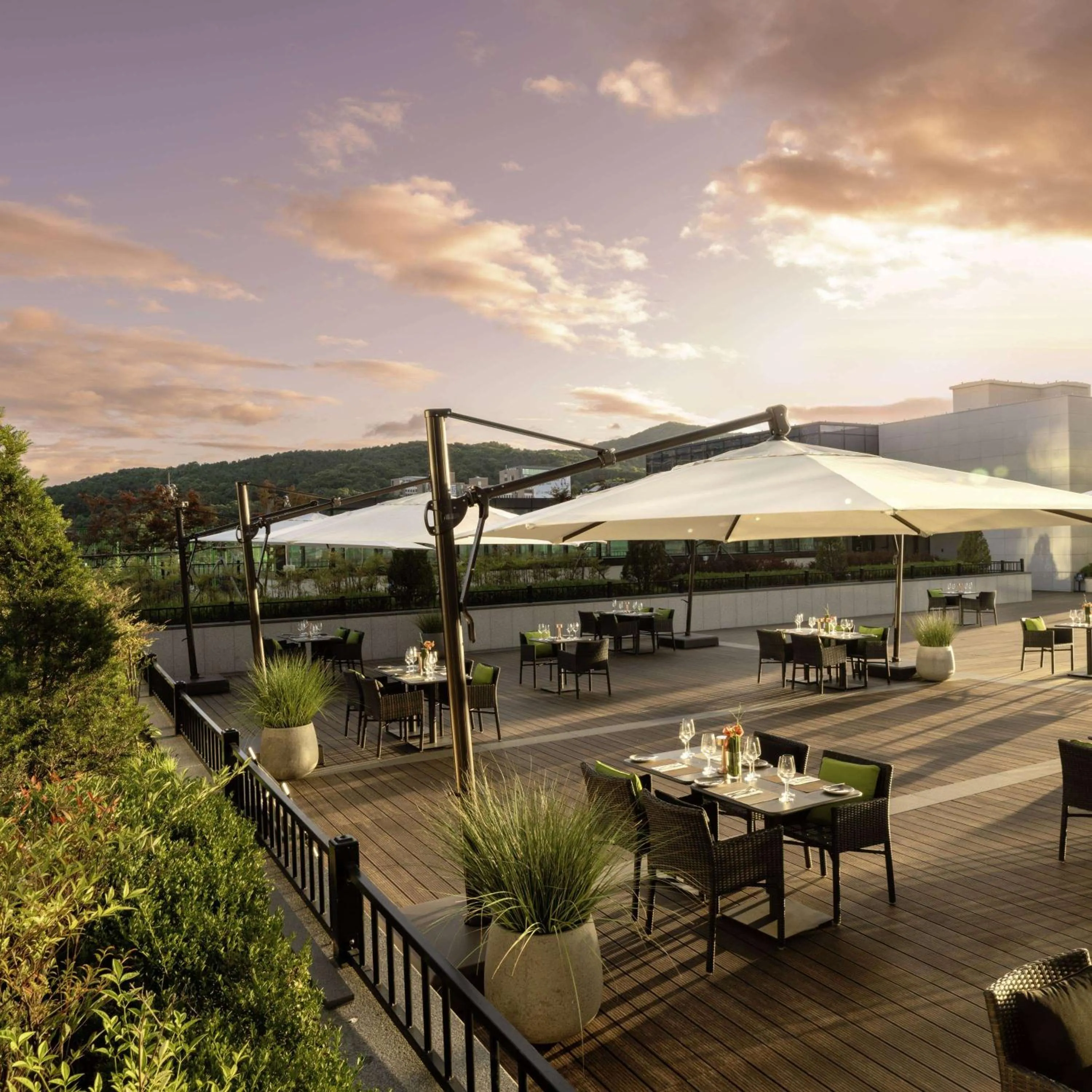 Inner courtyard view in DoubleTree By Hilton Seoul Pangyo