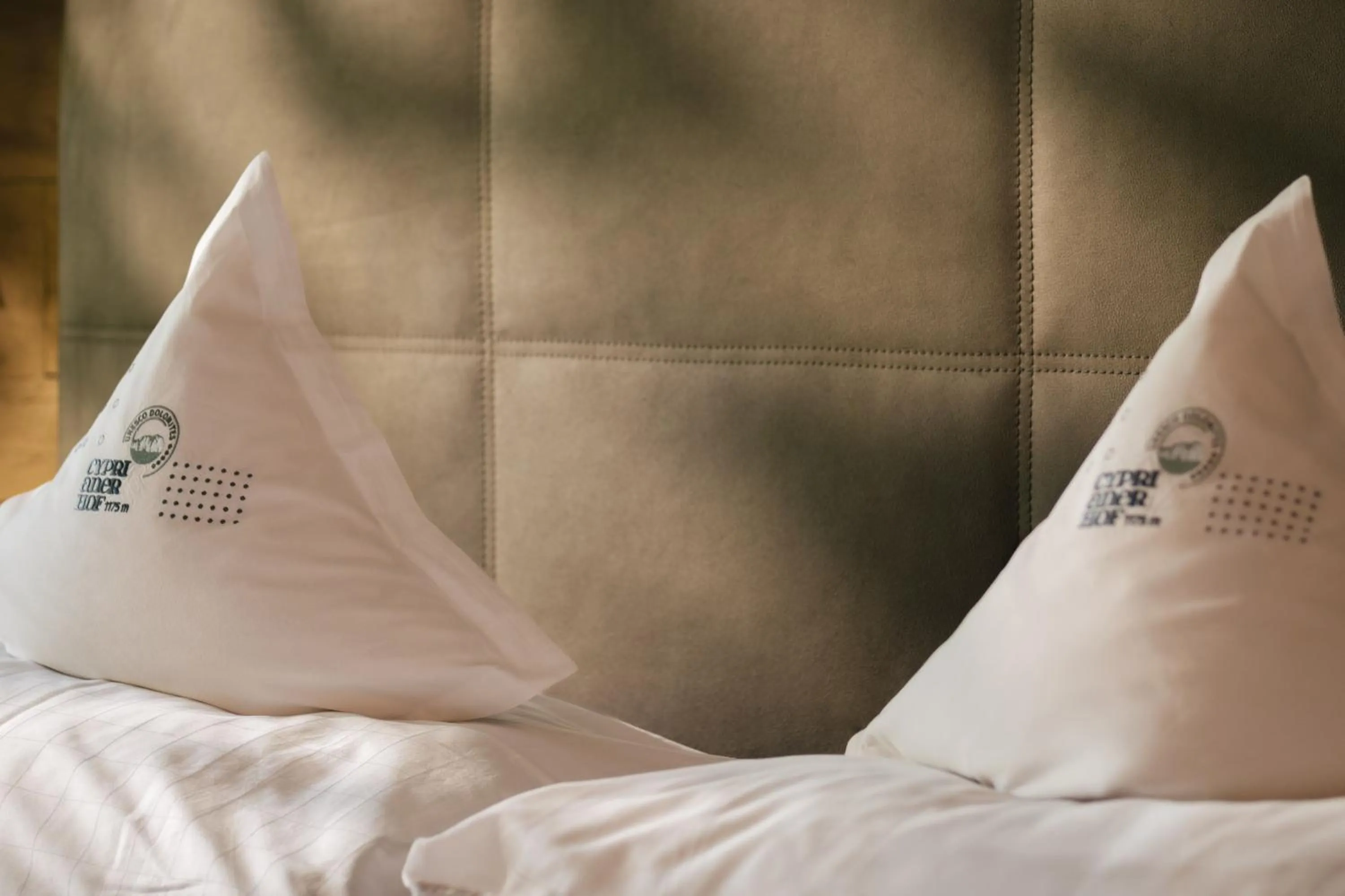 Bed in Cyprianerhof Dolomit Resort