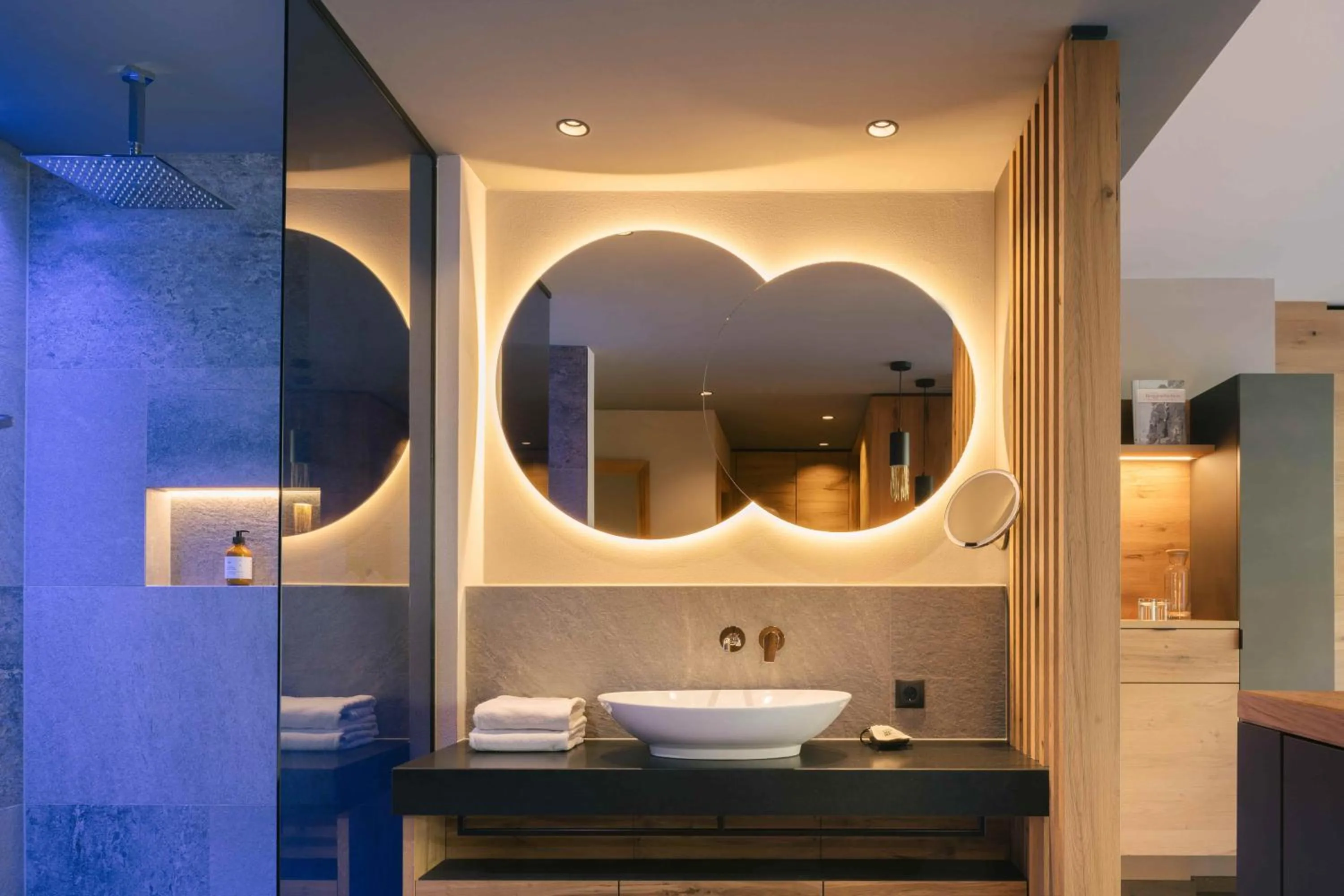 Bathroom in Cyprianerhof Dolomit Resort