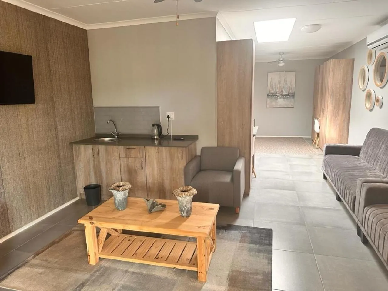 Seating area in Mukumbura Lodge Bilene