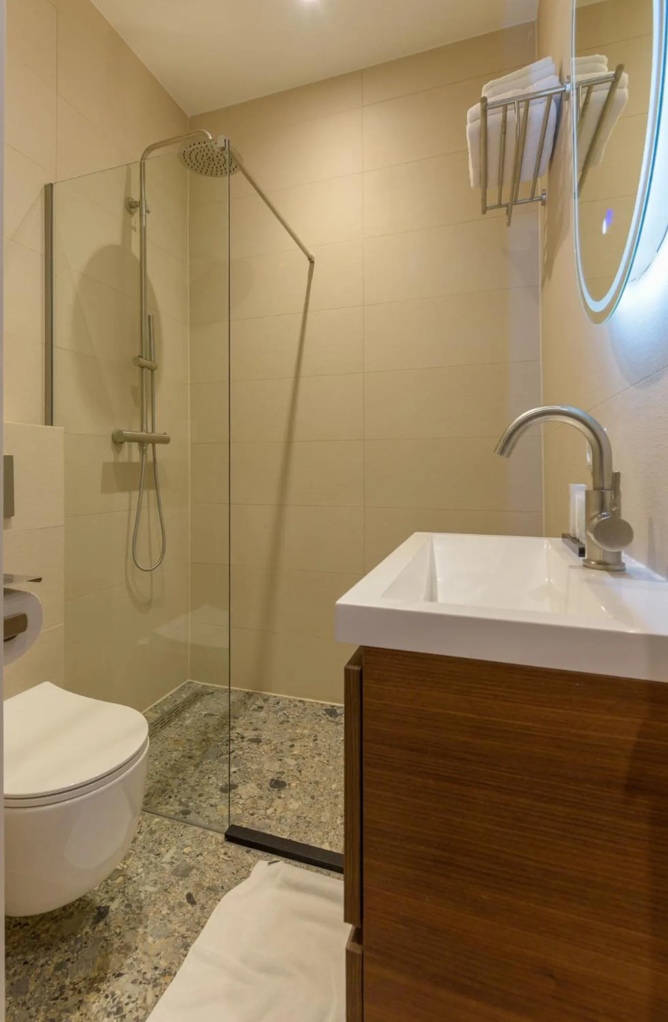 Shower in Novallure City Centre