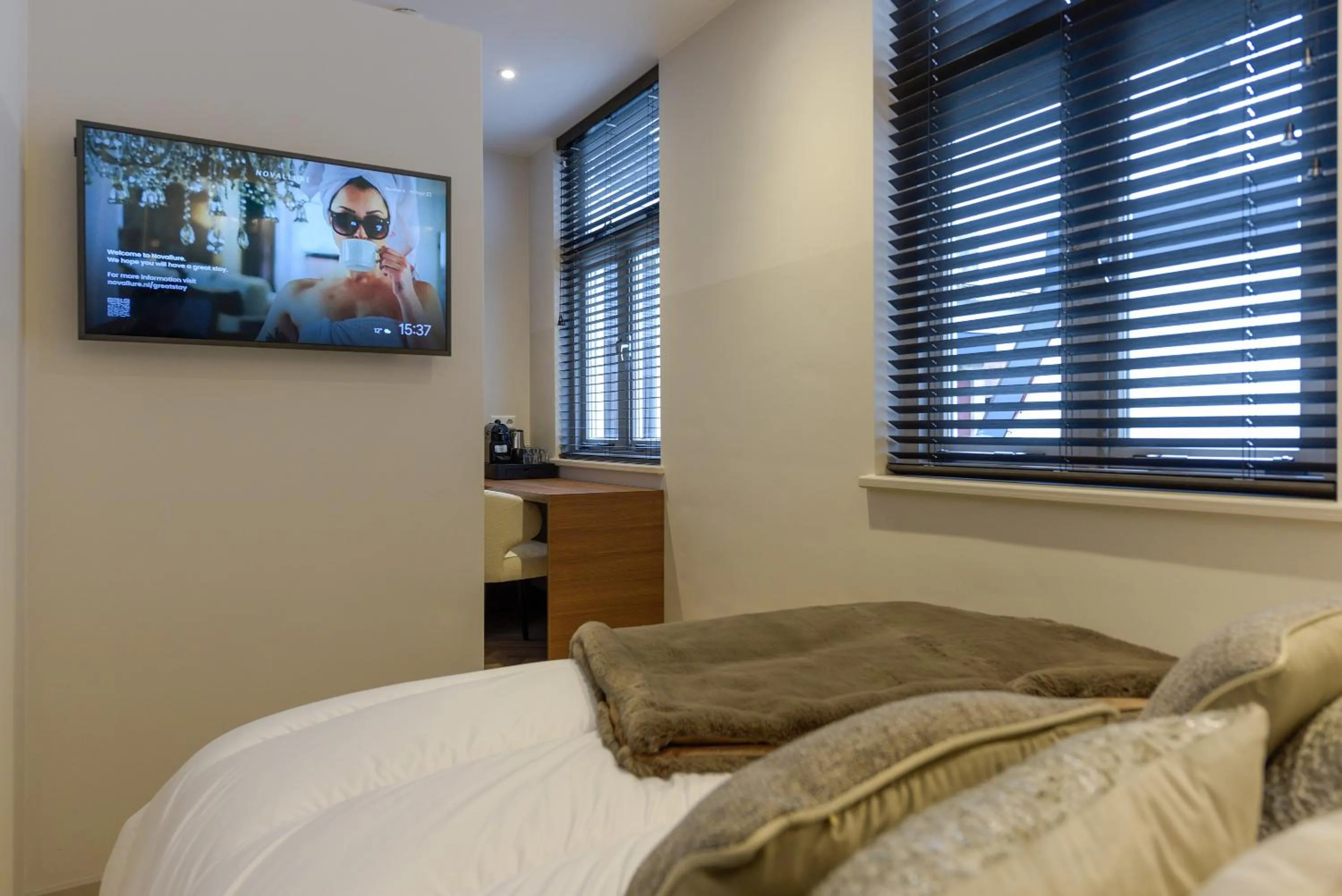 Bed in Novallure City Centre