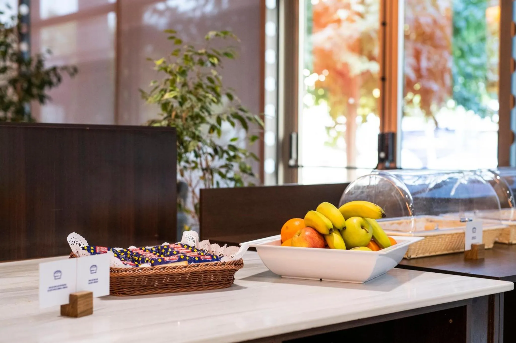 Restaurant/places to eat in Holiday Inn Express Molins de Rei by IHG