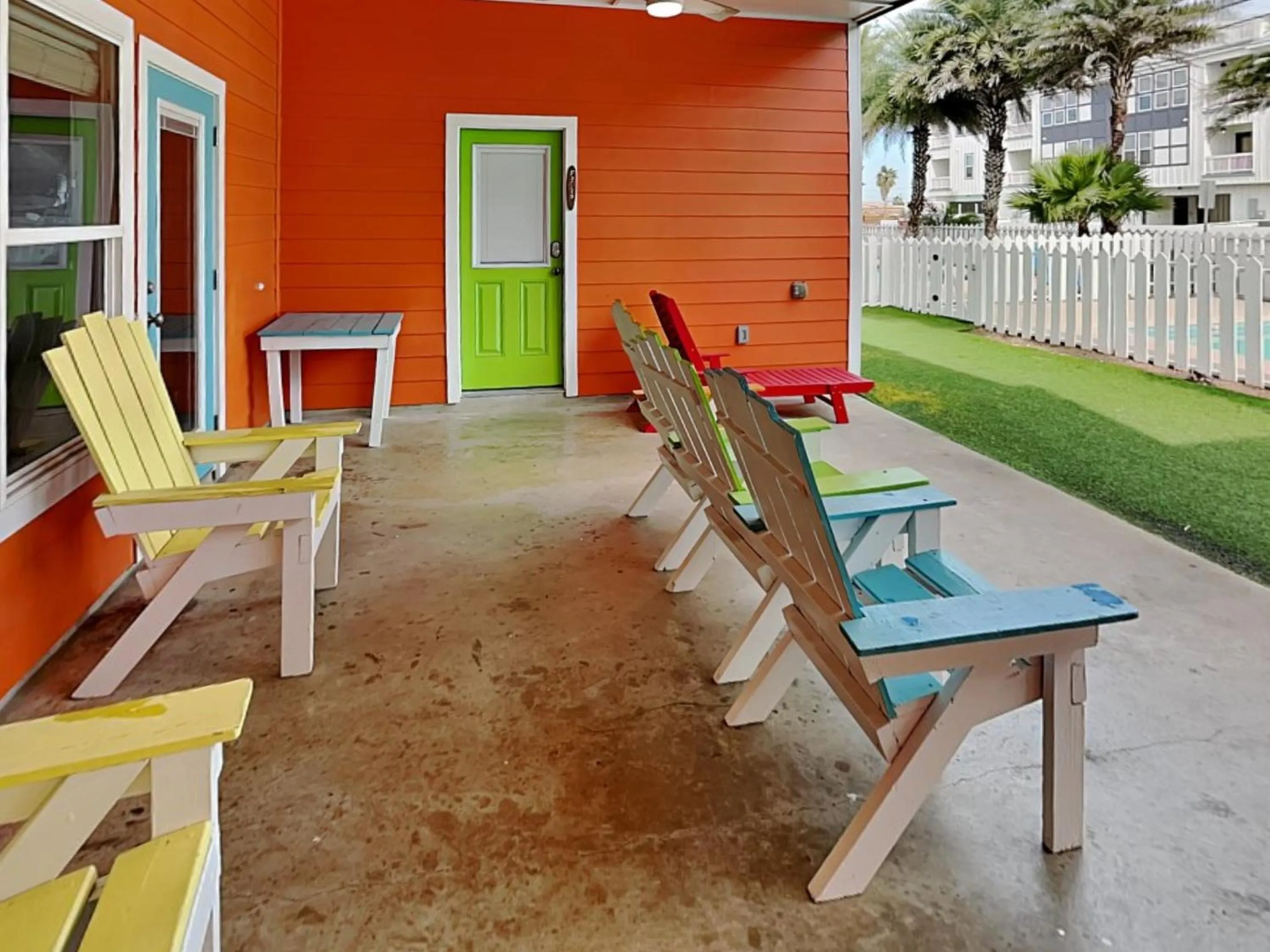 Property building in Beach Club 2