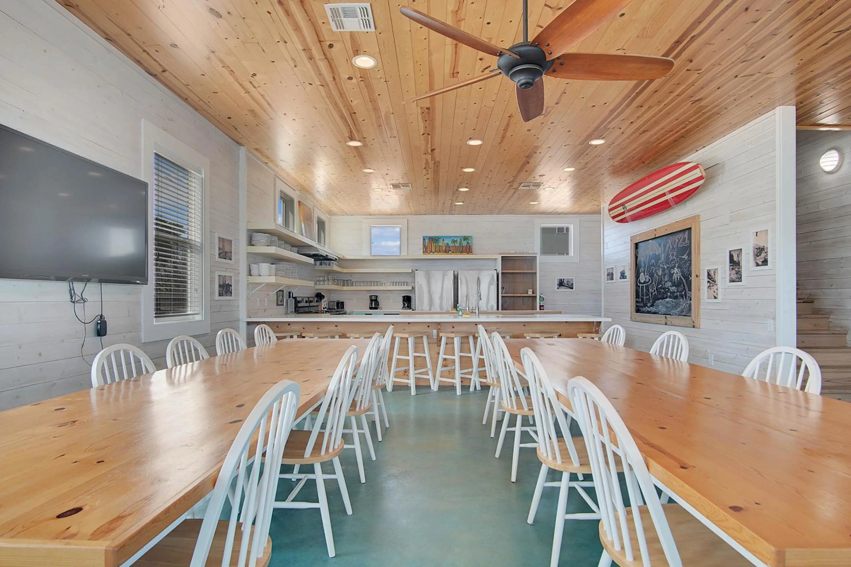 Property building in Beach Club 2