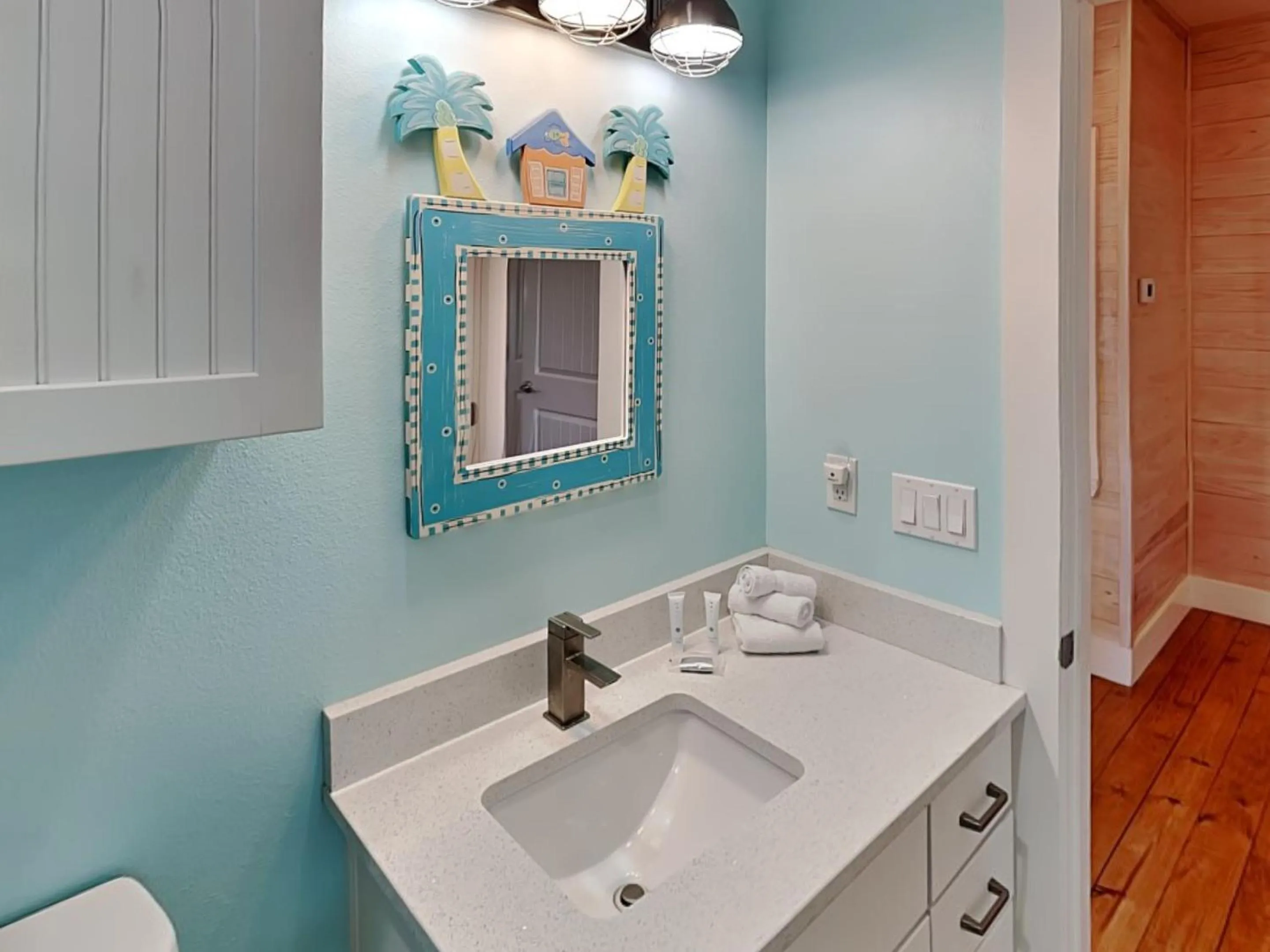 Bathroom in Turtle Paradise