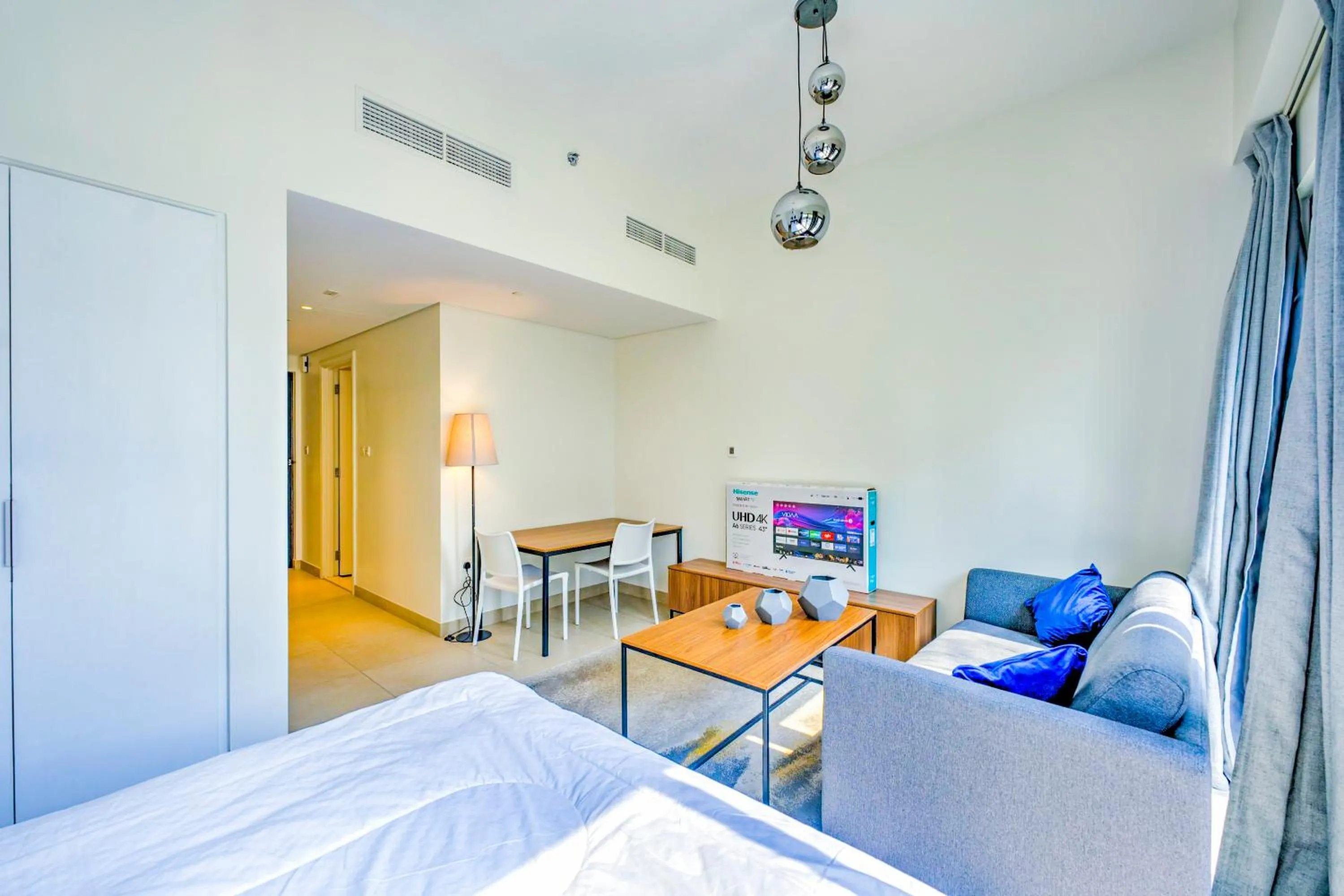 Bedroom, Bed in Expo Village Serviced Apartments