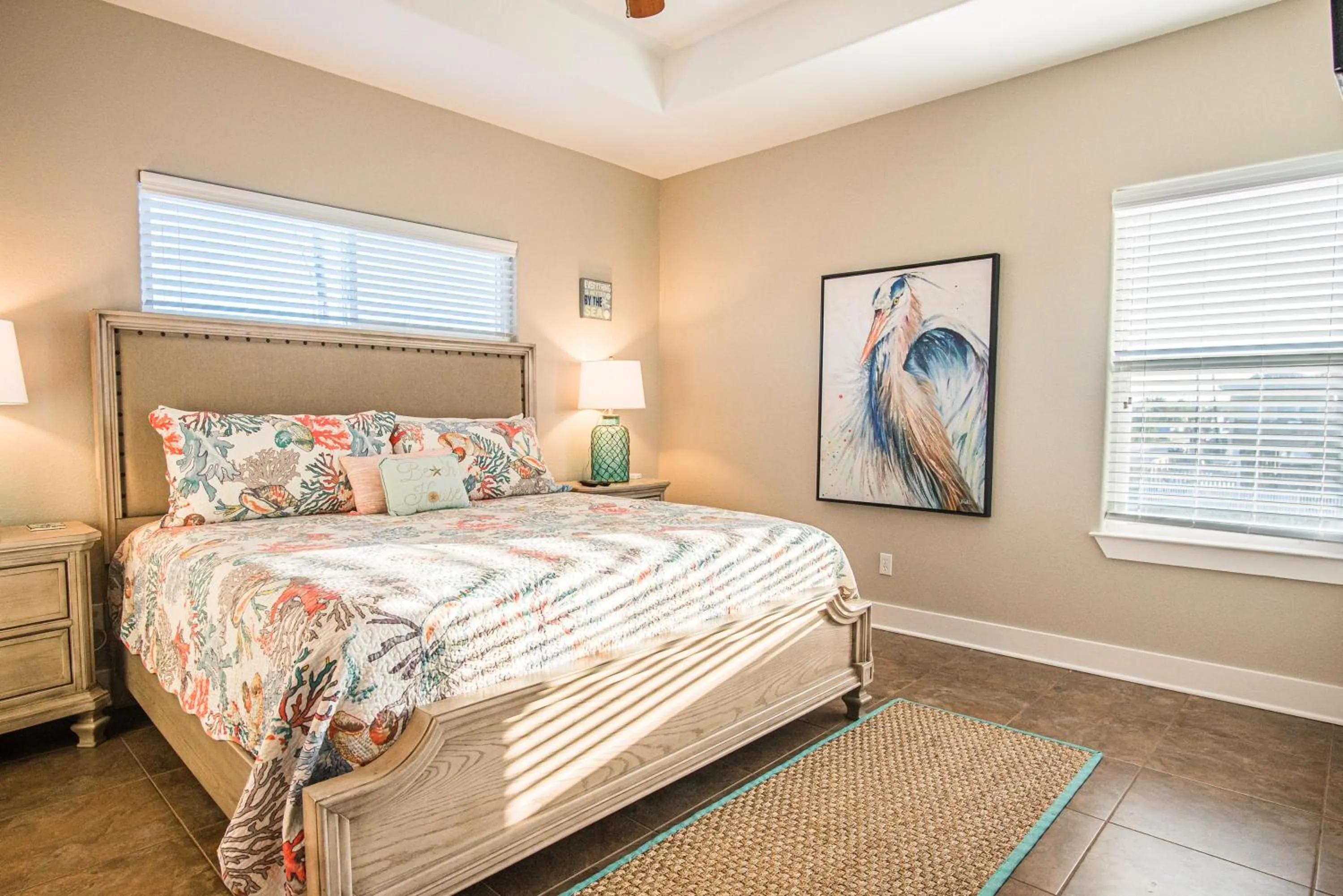 Property building, Bed in Tortuga Landing
