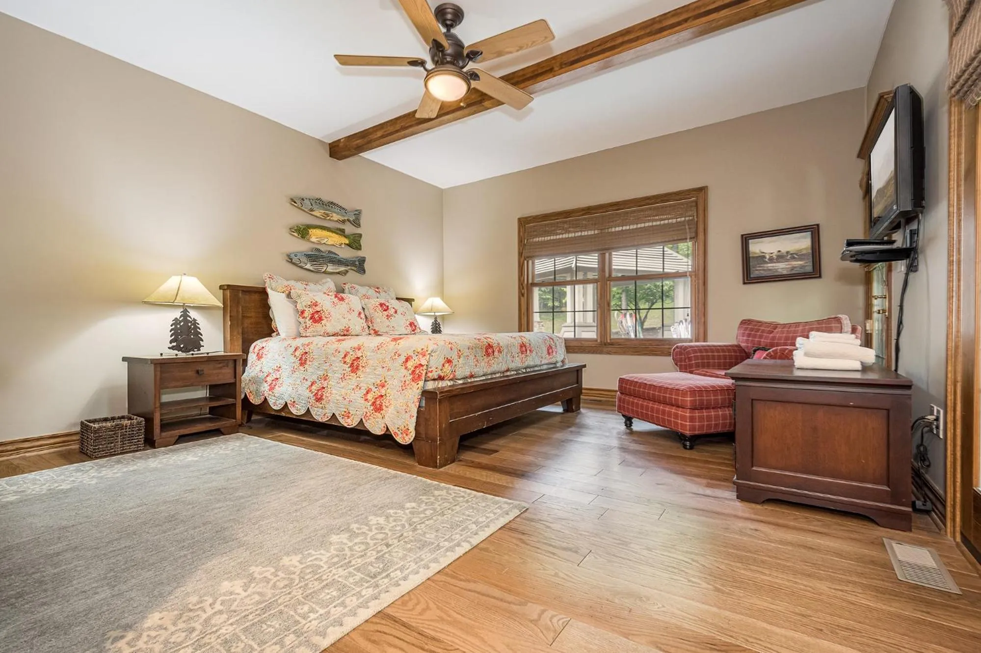 Property building, Bed in Stone Mountain Vista