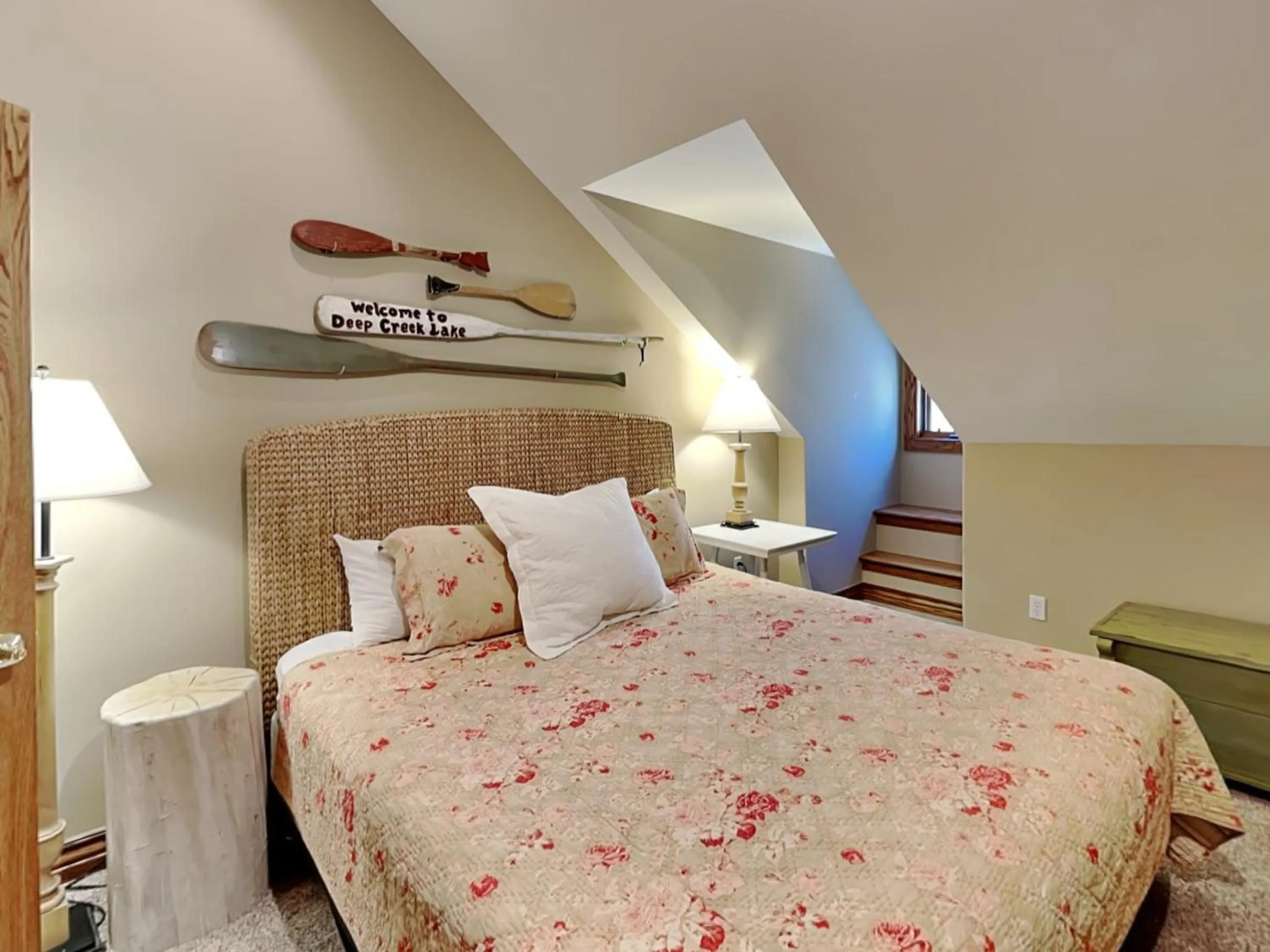 Bed in Stone Mountain Vista