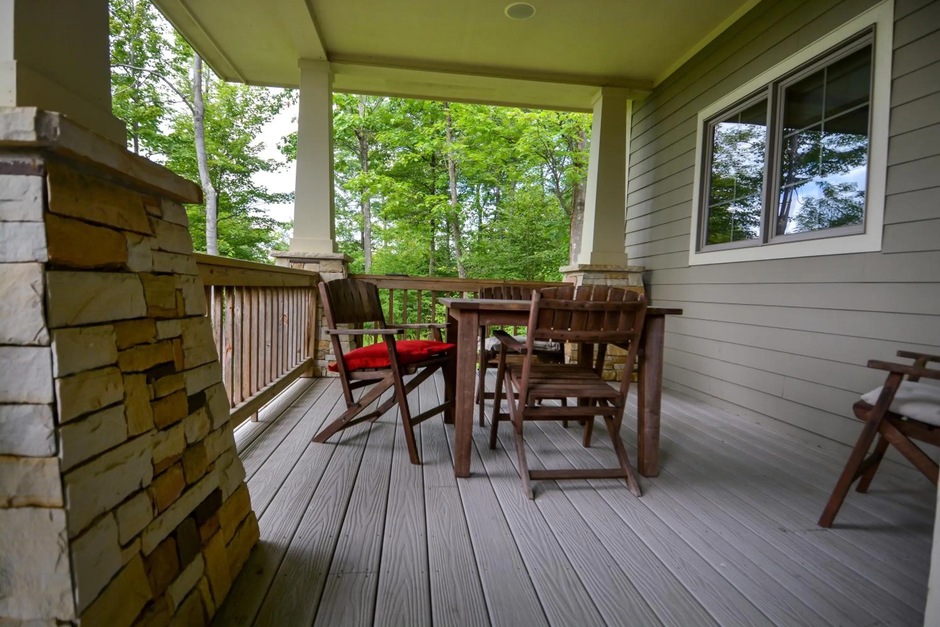 Property building in Stone Mountain Vista