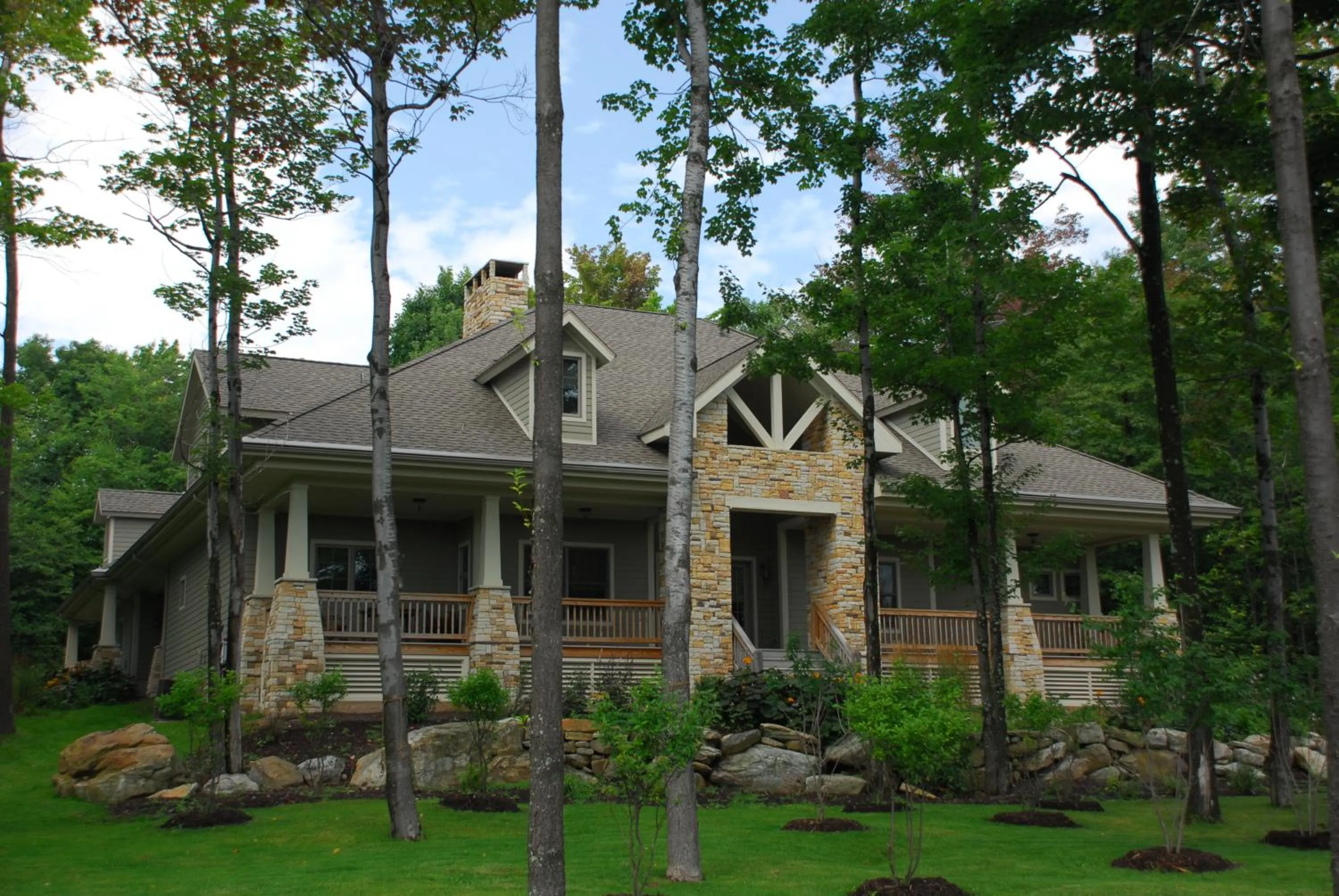 Property building in Stone Mountain Vista