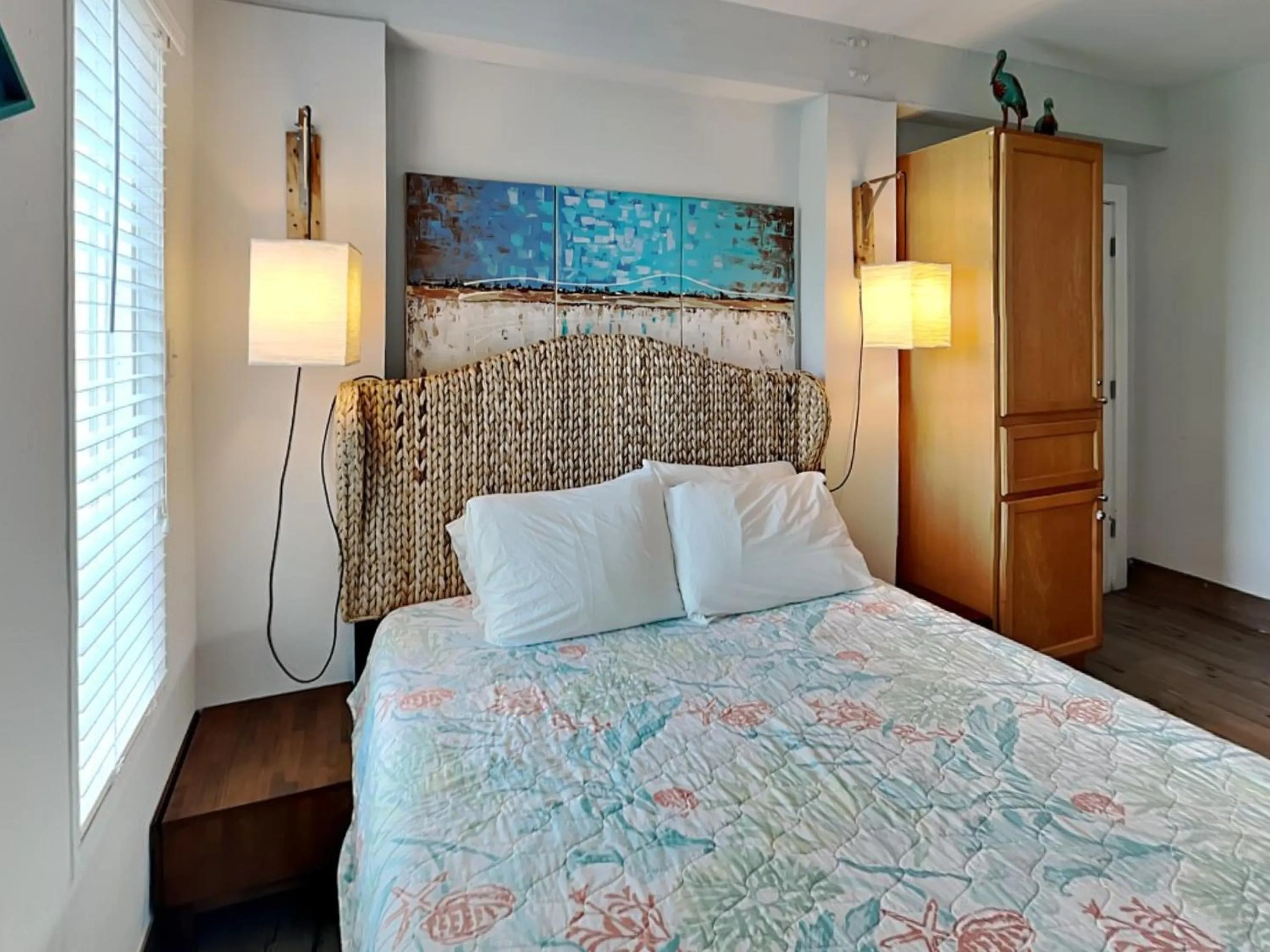 Bed in Sea View Villa