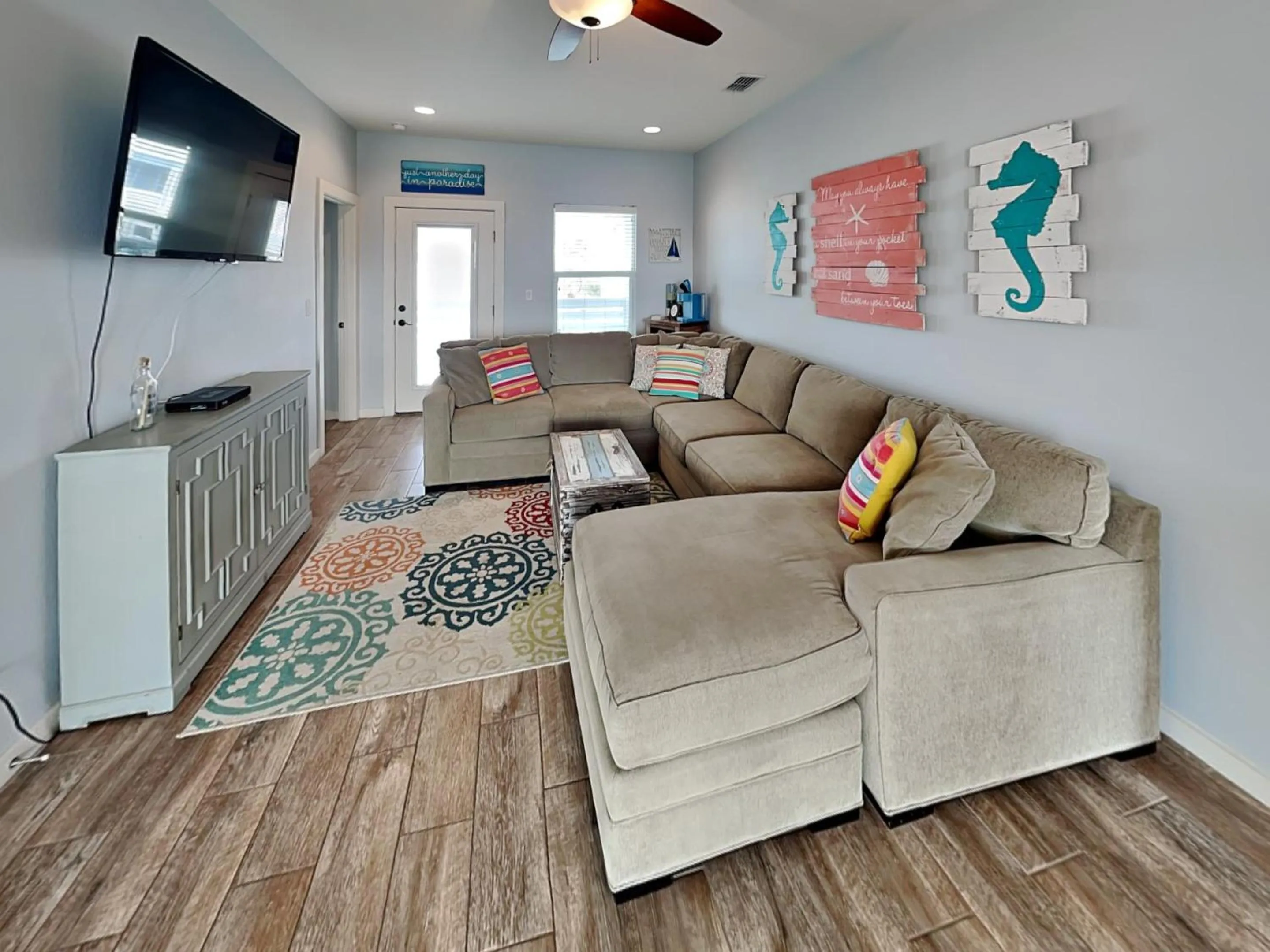 Postcard from Paradise