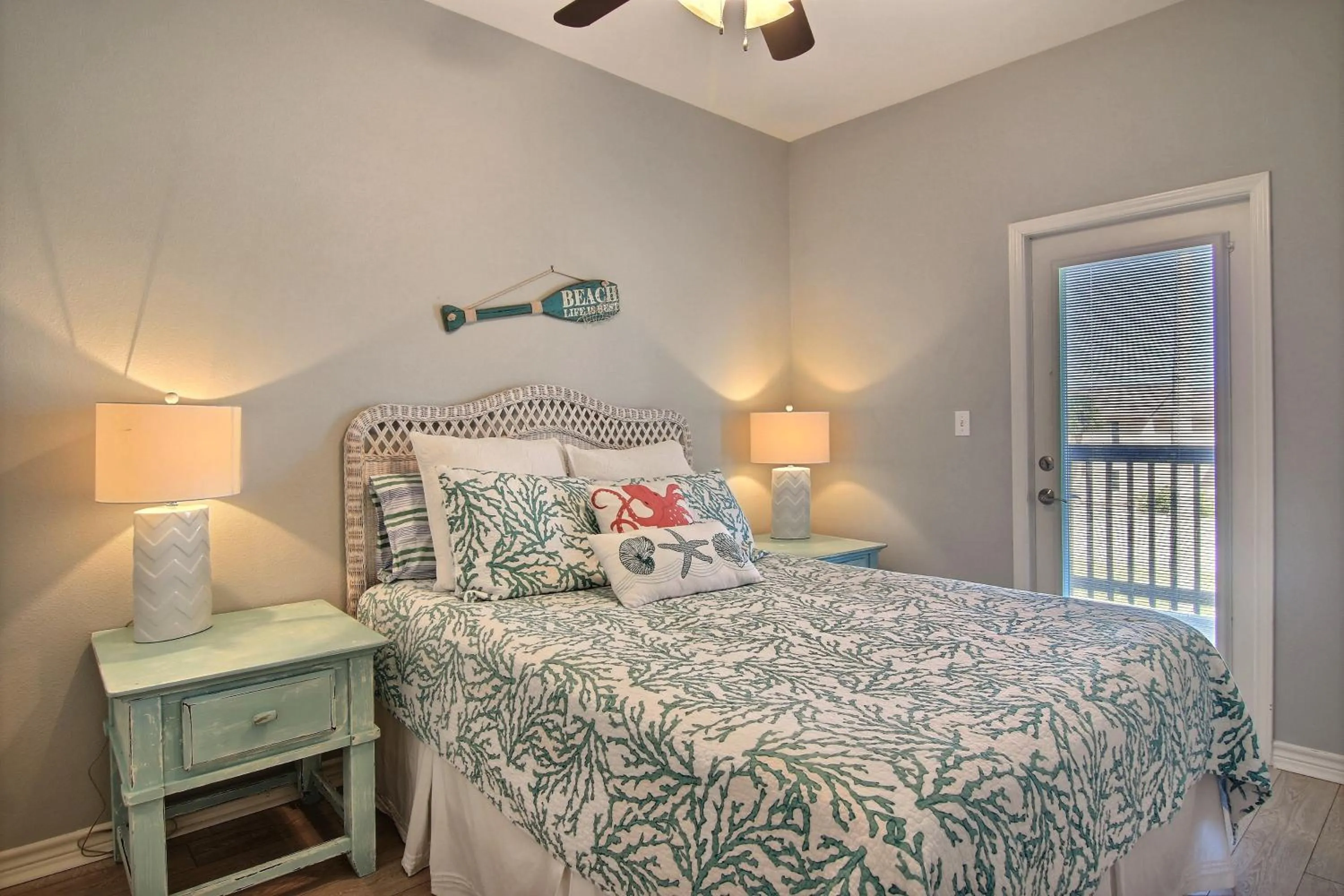 Property building, Bed in Family Tides Beach House