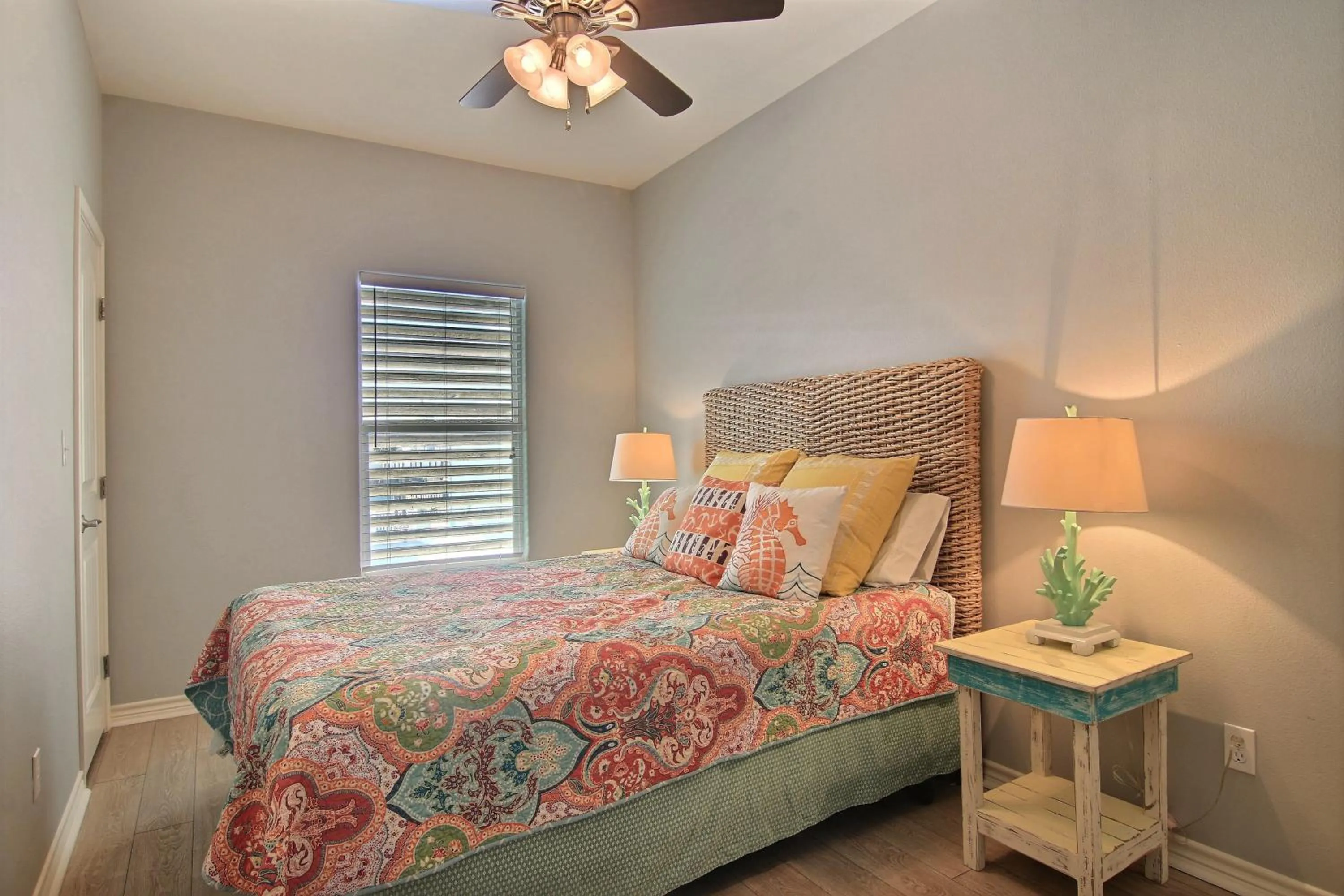 Property building, Bed in Family Tides Beach House