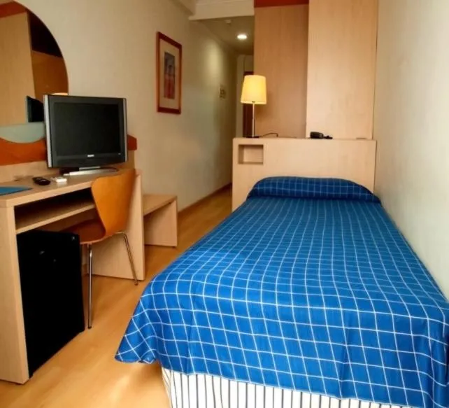 Bedroom in Hotel President