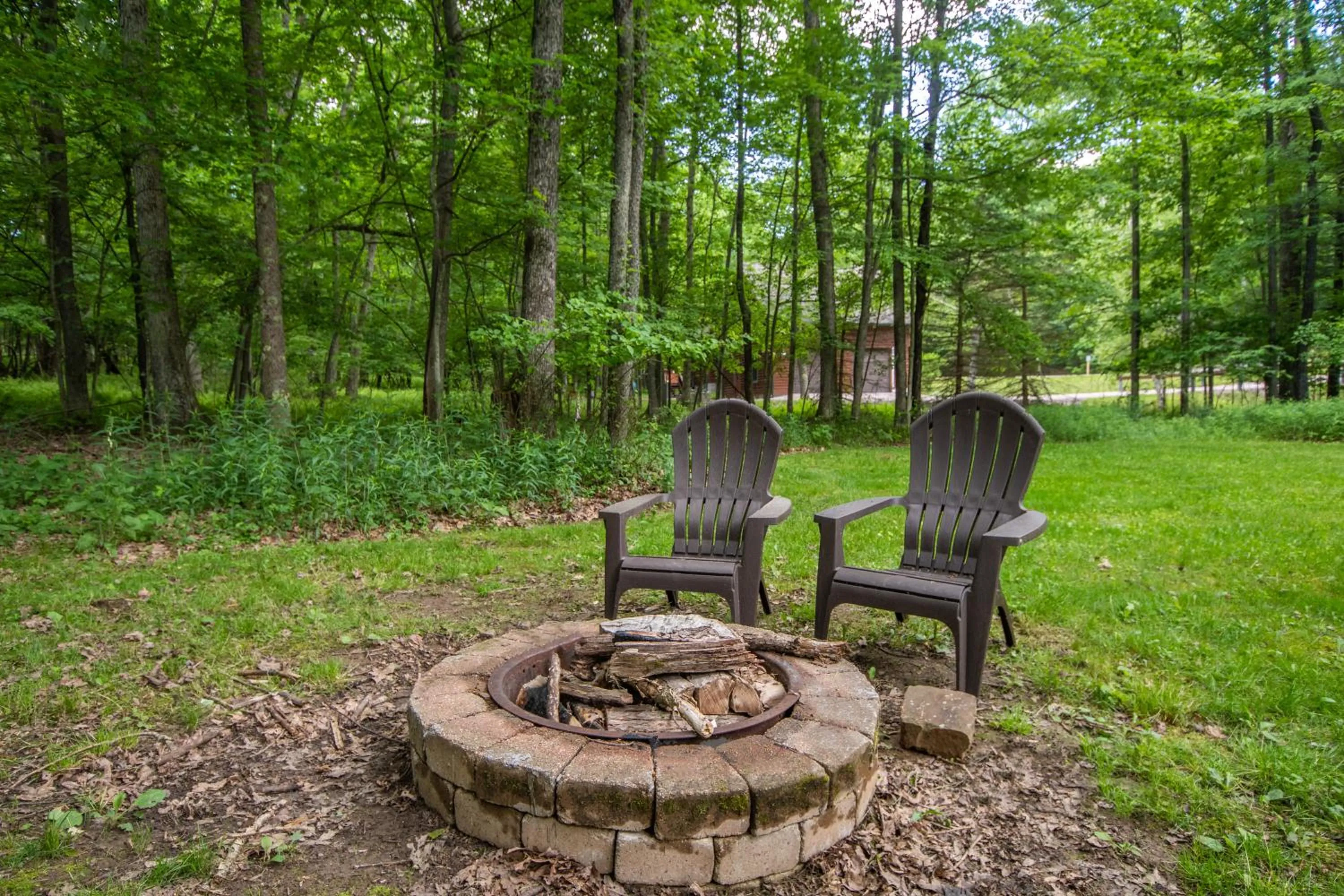 Property building in Black Bear Lodge