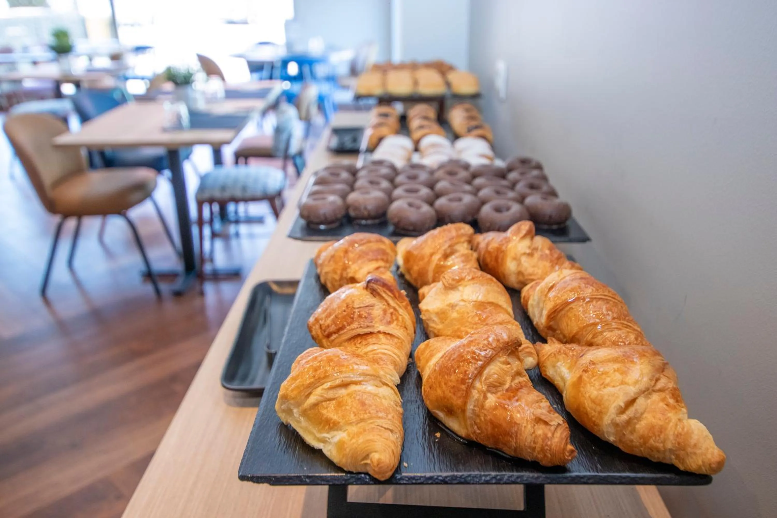 Buffet breakfast in Travelodge Madrid Alcalá de Henares