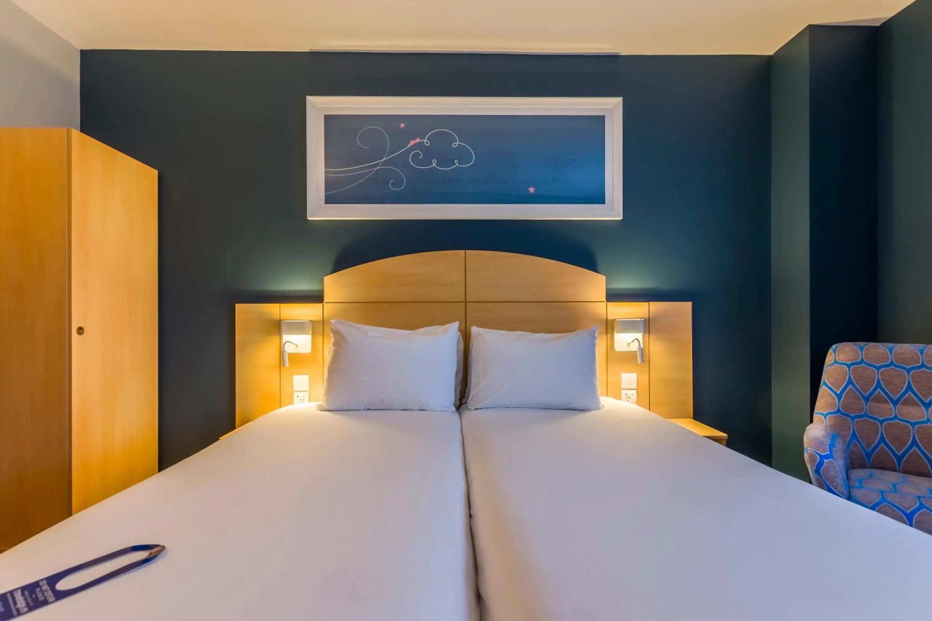 Twin Room in Travelodge Madrid Alcalá de Henares Twin Room in Travelodge Madrid Alcalá de Henares