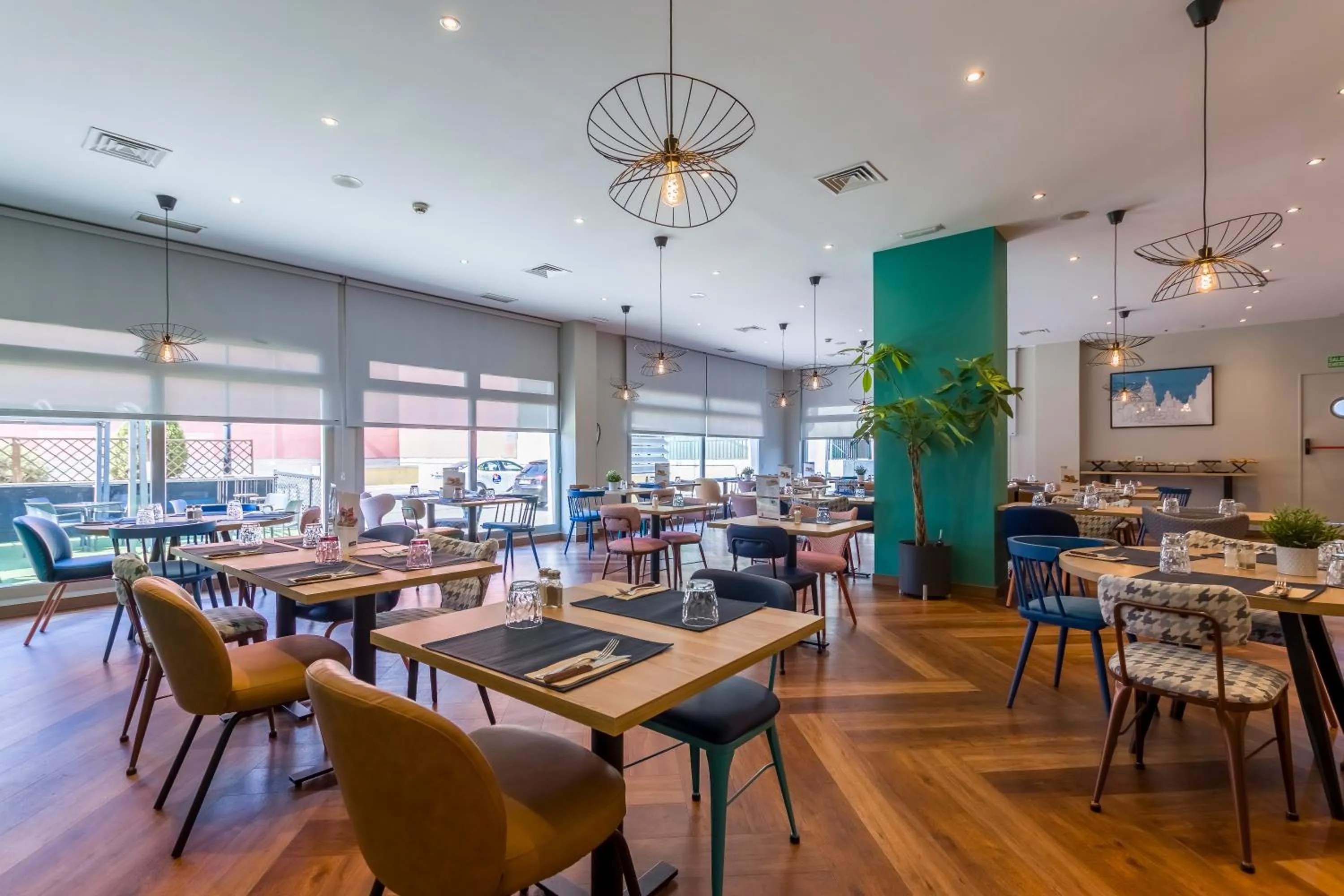 Restaurant/places to eat in Travelodge Madrid Alcalá de Henares