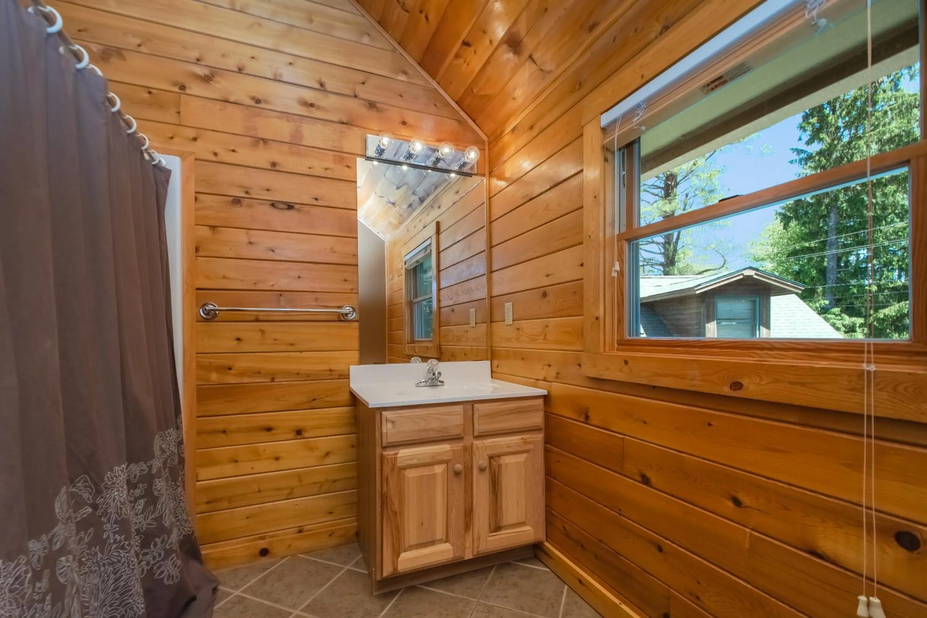 Property building in Mallard Landing