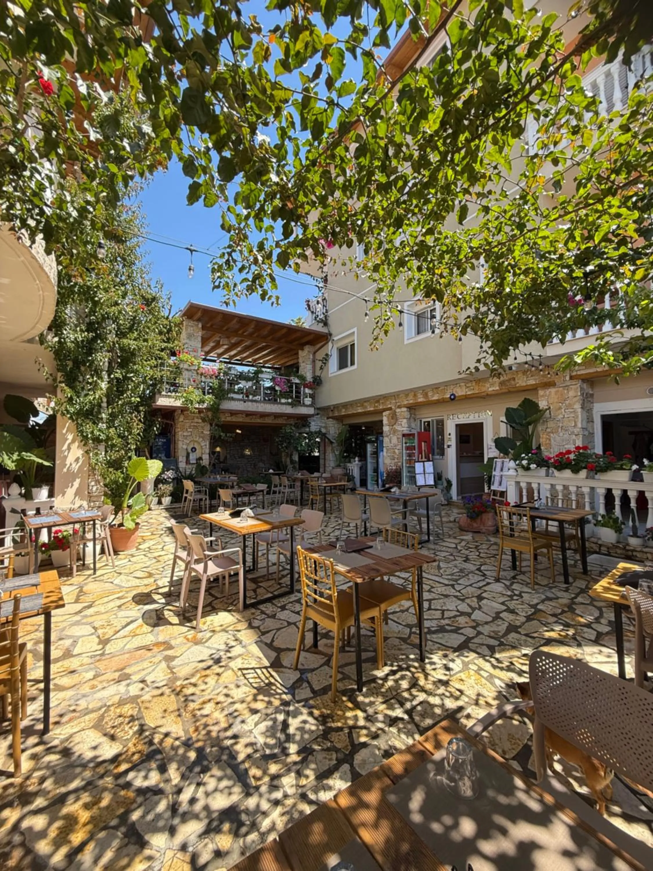 Property building in Vila Arial