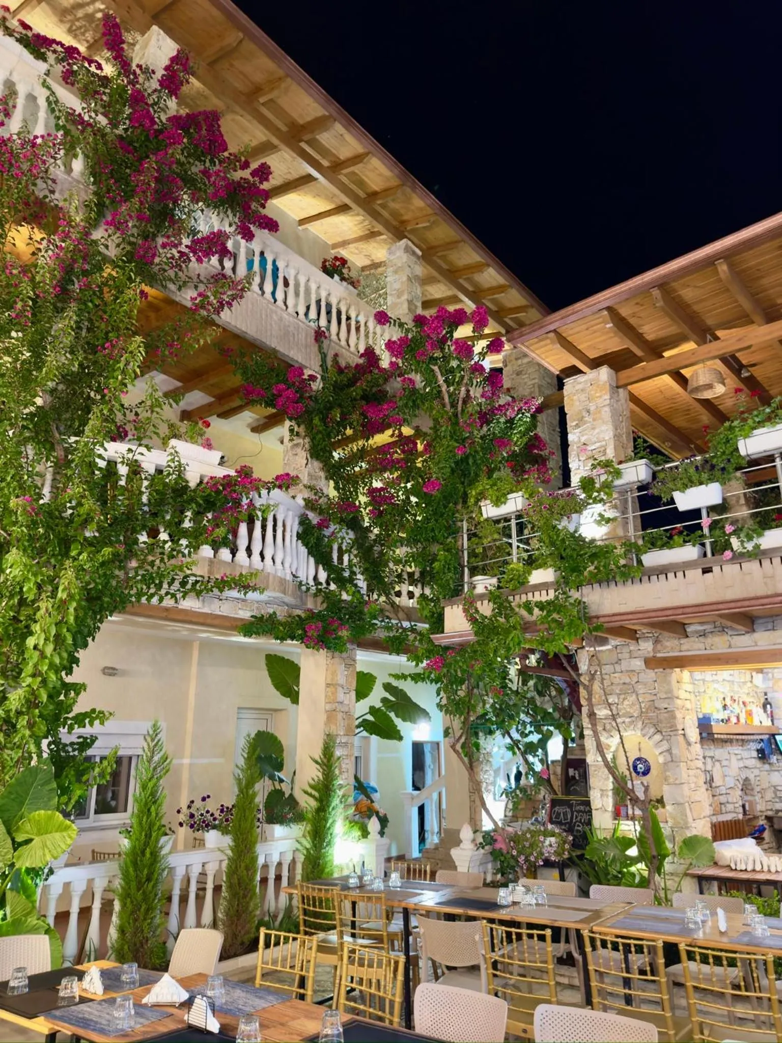 Property building in Vila Arial