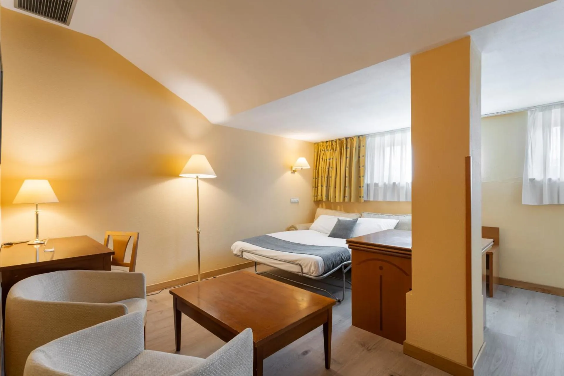 Photo of the whole room, Bed in Hotel Alda Río Tormes
