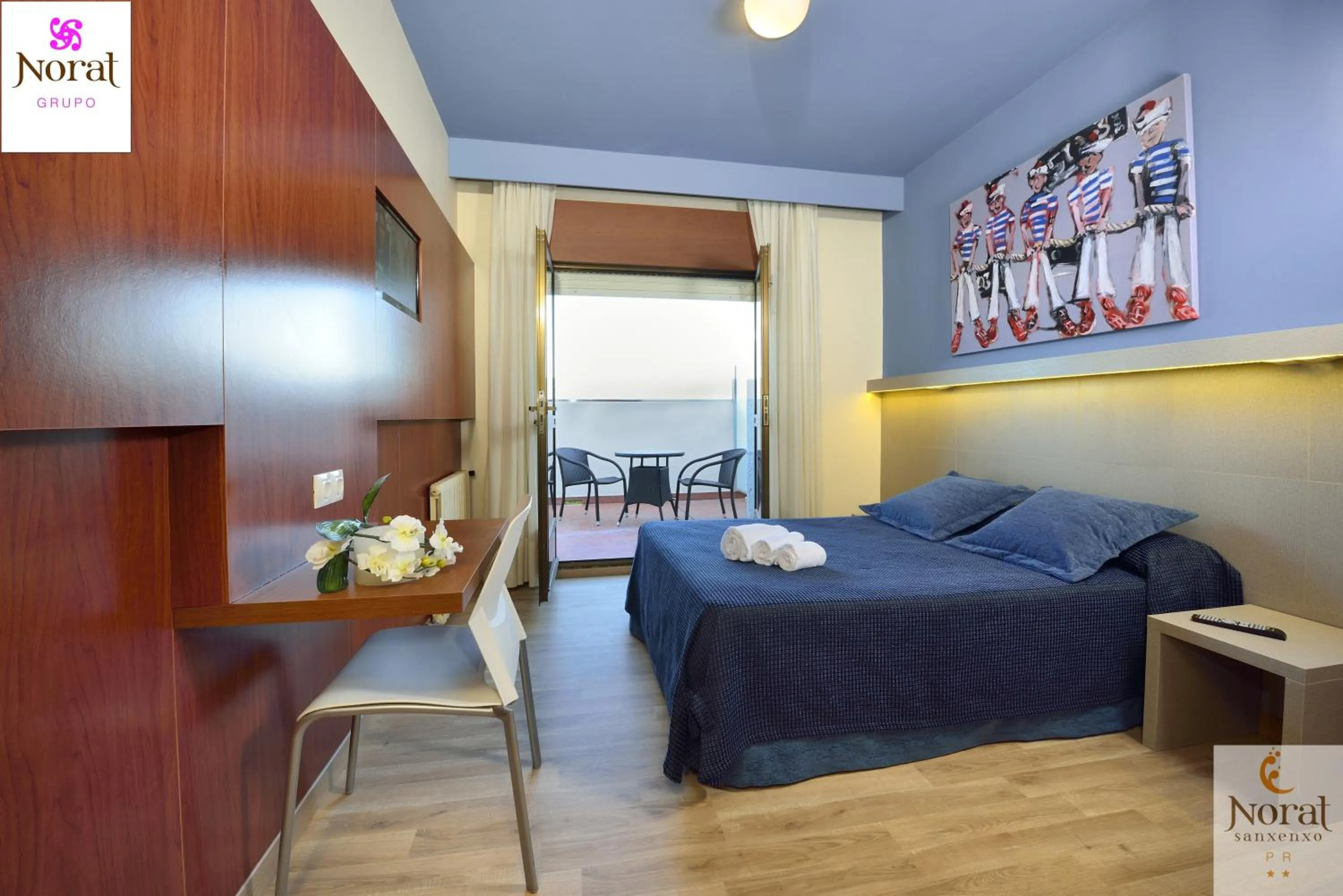 Photo of the whole room, Bed in Nuevo Norat Sanxenxo
