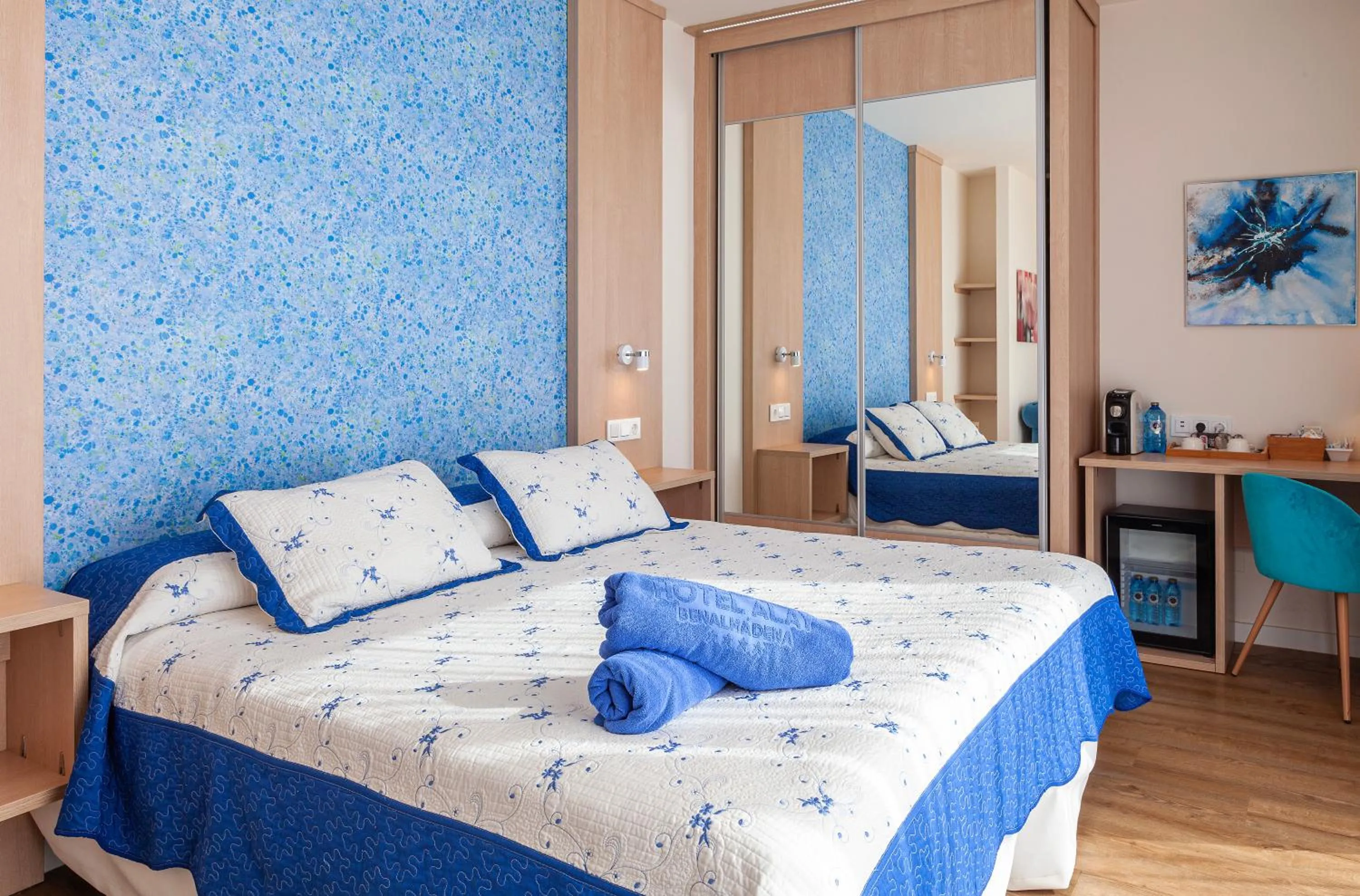 Bedroom, Bed in Hotel Alay - Adults Only Recommended