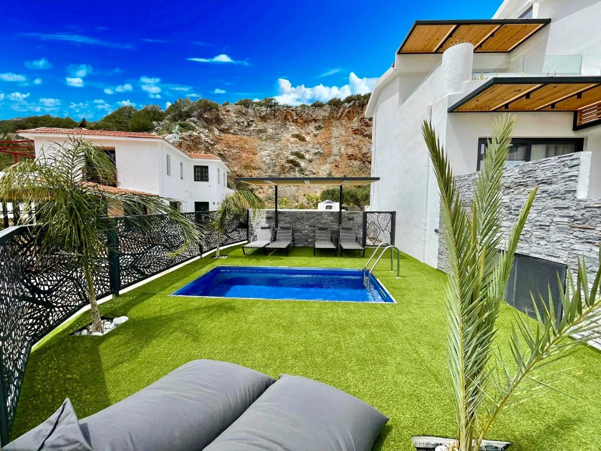 Property building in Aelia Suites