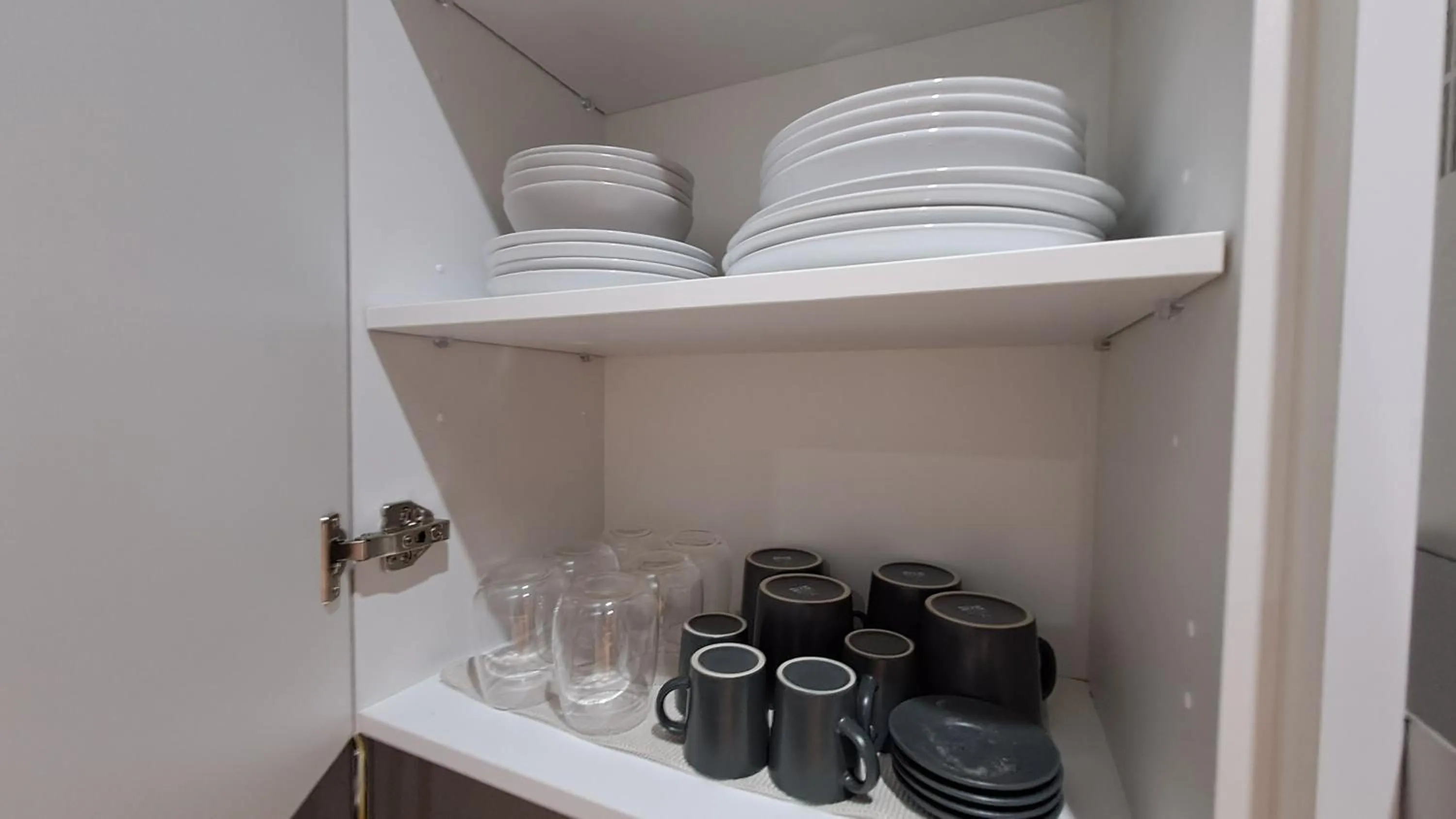 Coffee/tea facilities in Hotel Suite Camarena