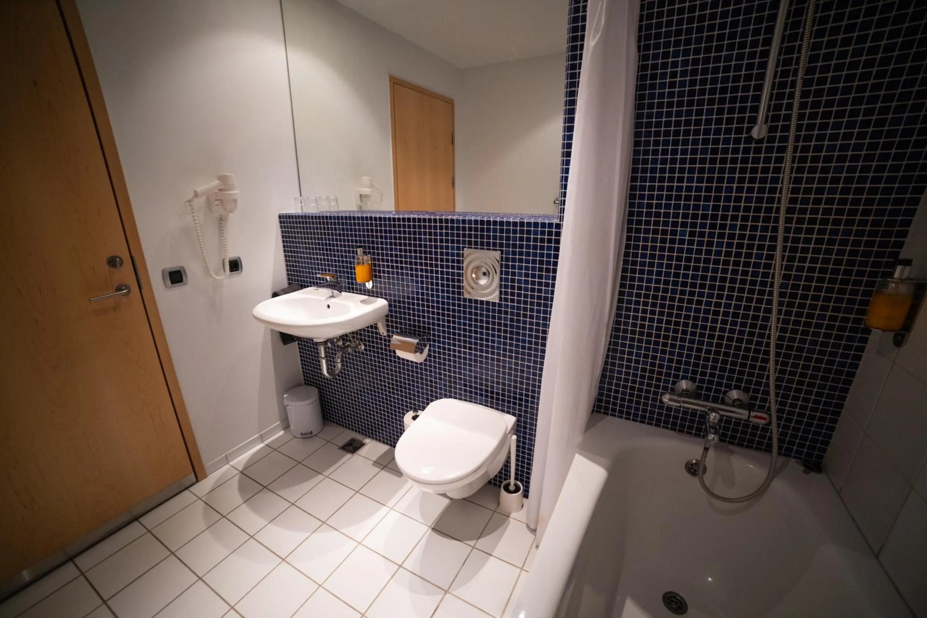 Shower in Dalahótel