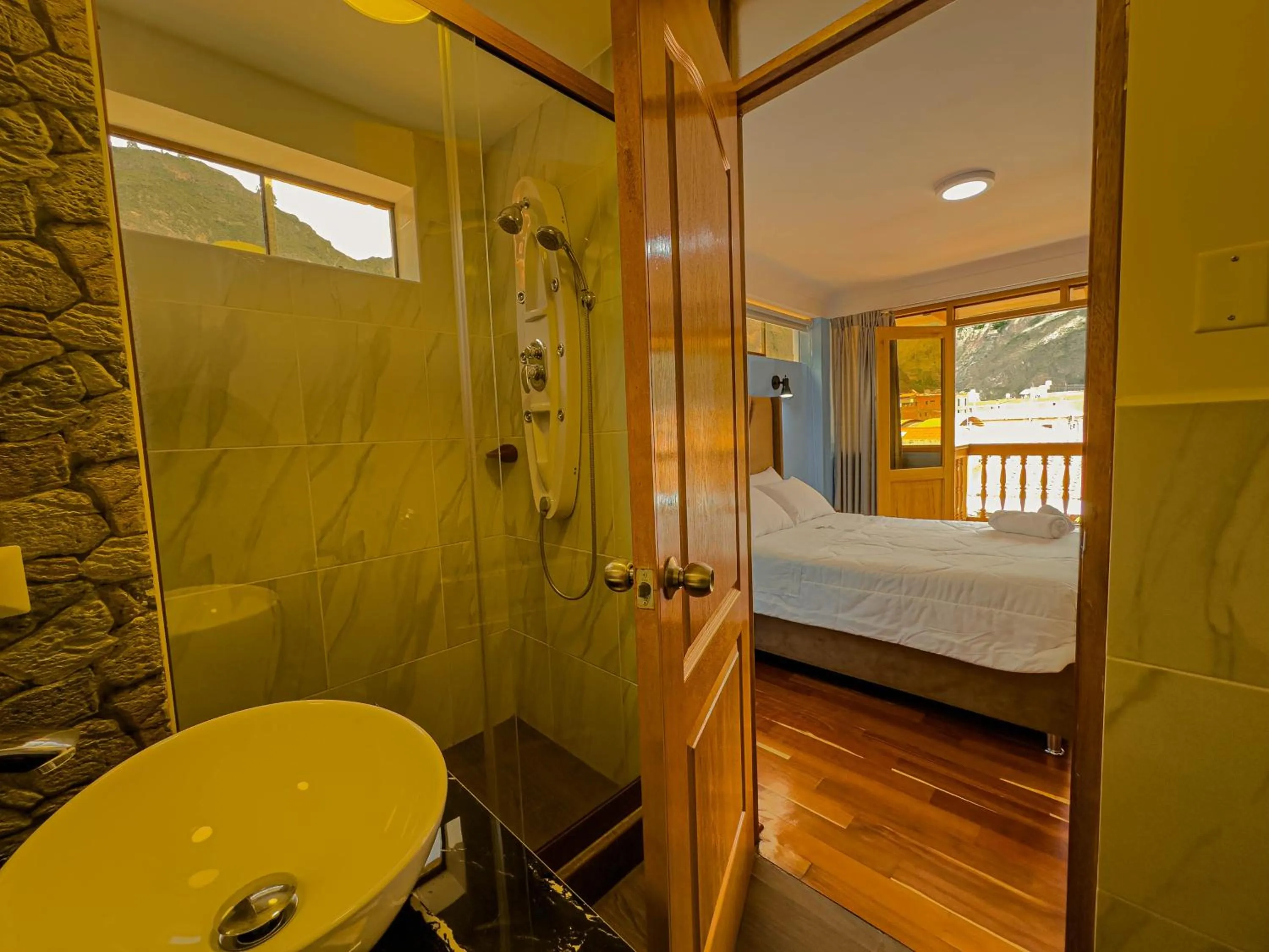 Bed in Pisonay Hotel