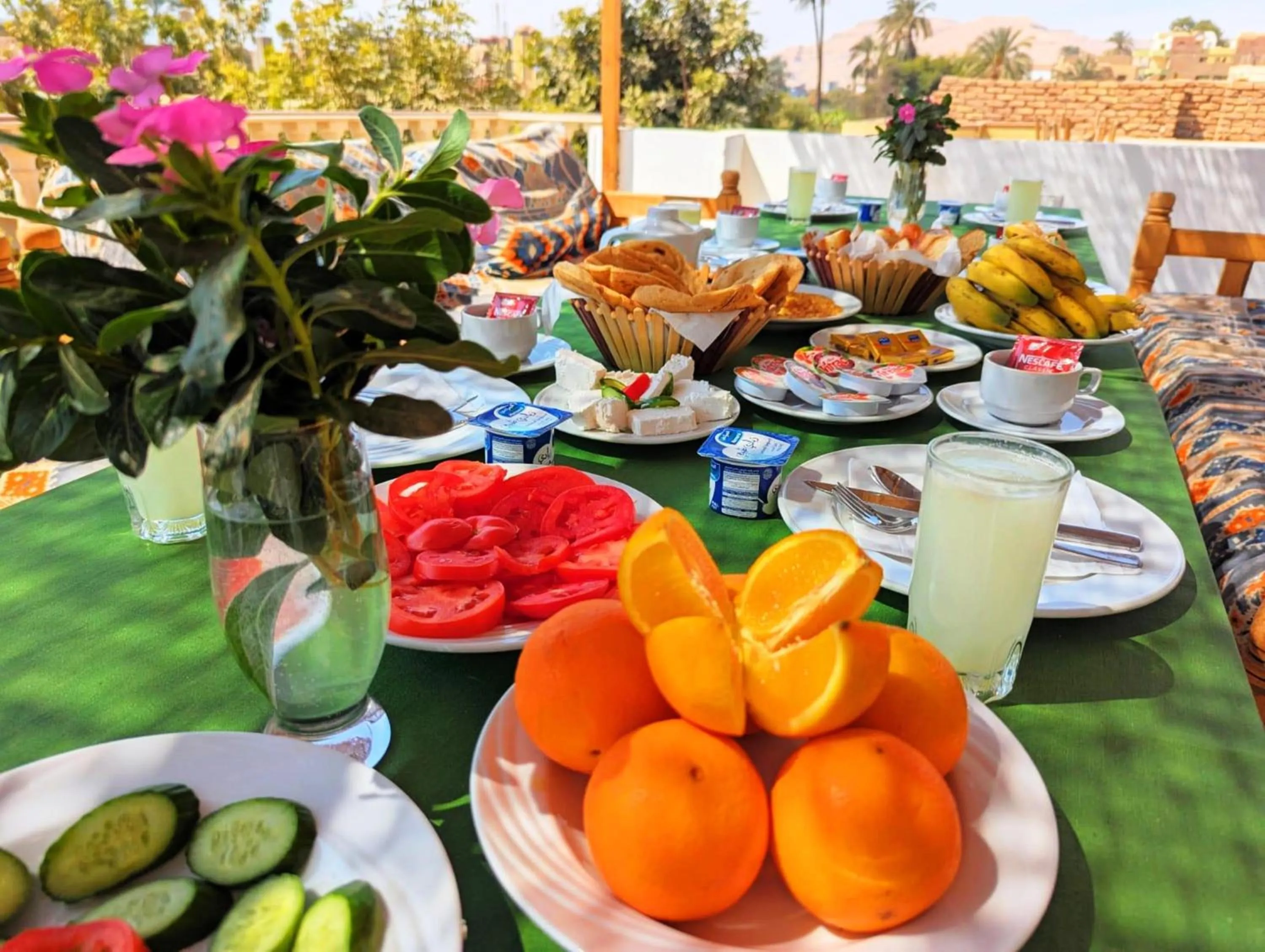 Food and drinks in Mikhaila Guest House