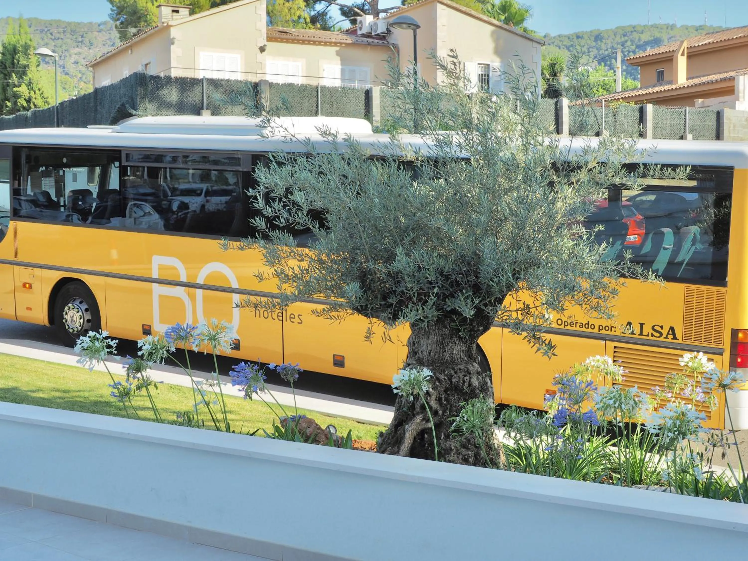 shuttle in BQ Belvedere Hotel