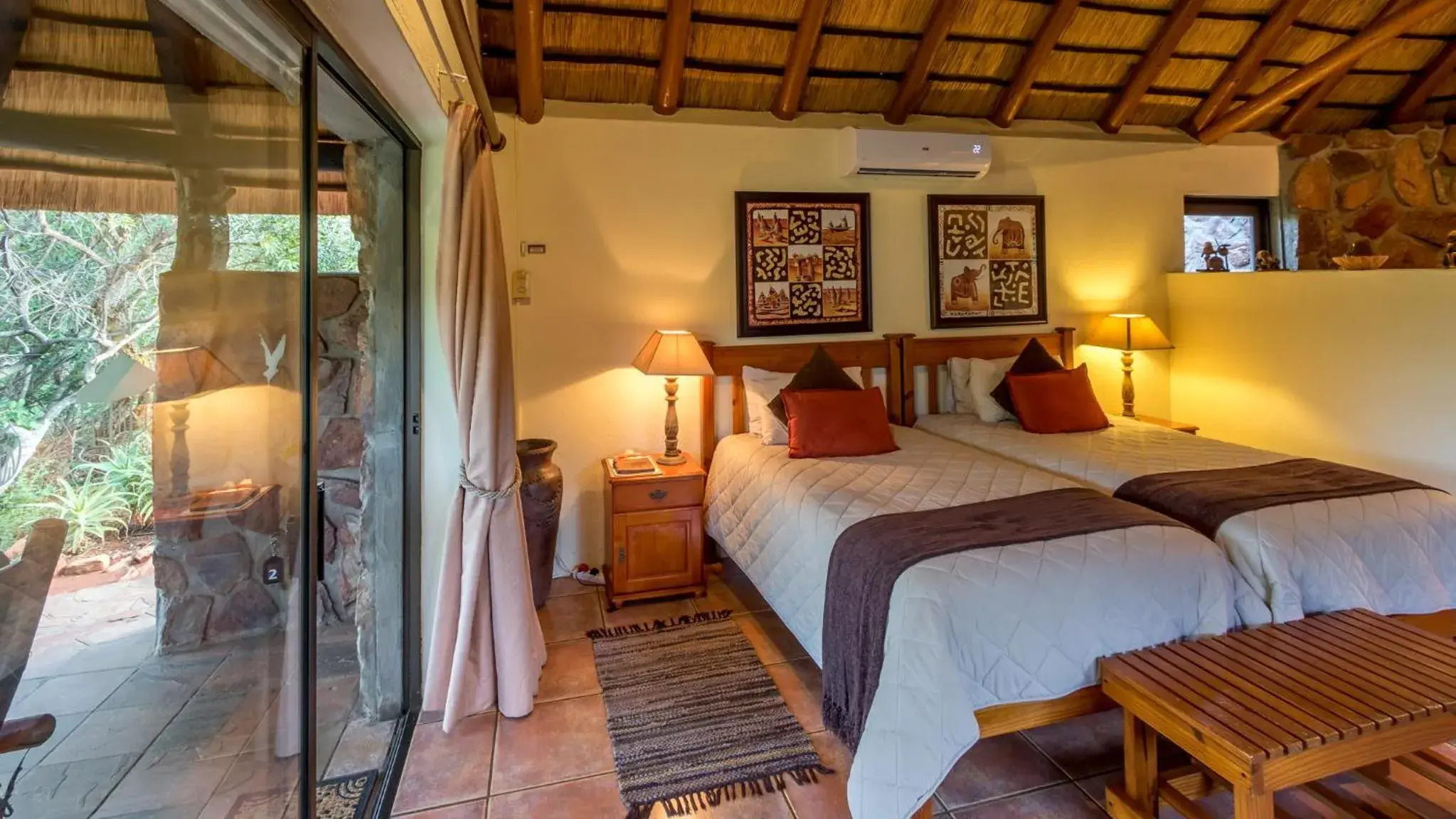 Standard Twin Room - single occupancy in Iketla Lodge Standard Twin Room - single occupancy in Iketla Lodge