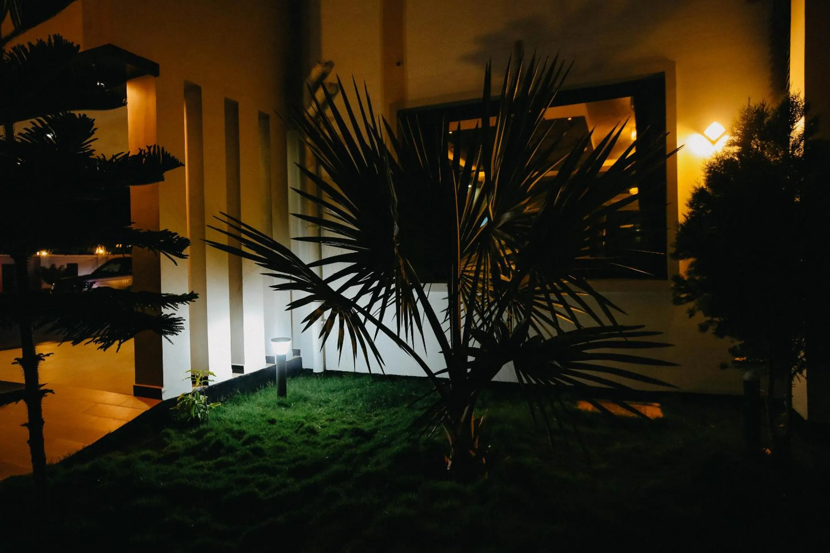 Garden in Inoga Luxury Hotel