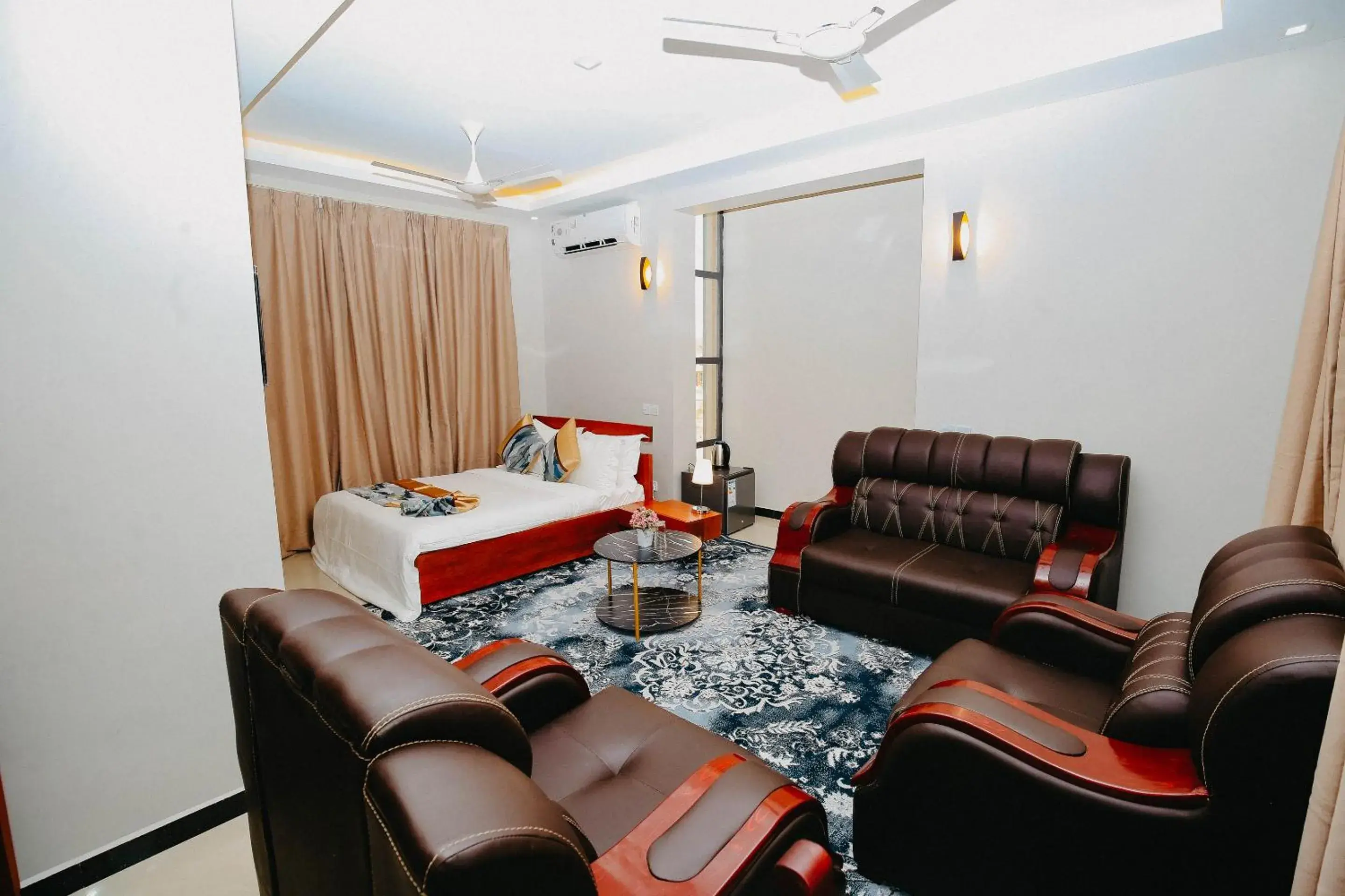 Executive Suite in Inoga Luxury Hotel Executive Suite in Inoga Luxury Hotel