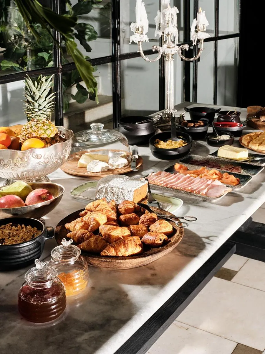 Breakfast in The Twentyone