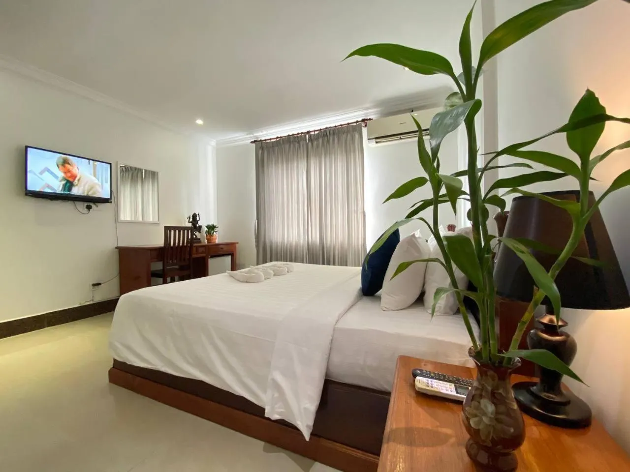 Bedroom, Bed in The Blanc Residence