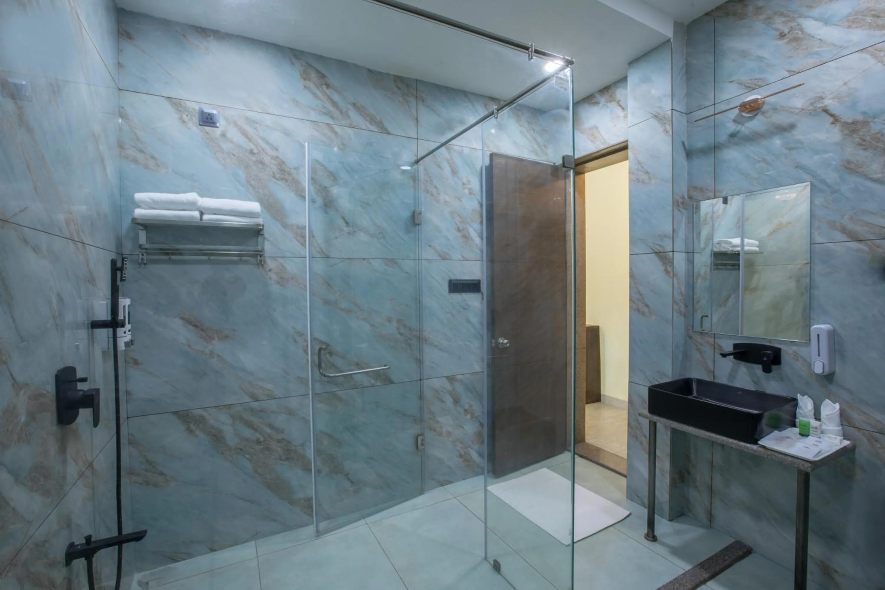 Bathroom in Sterling Padam Pench